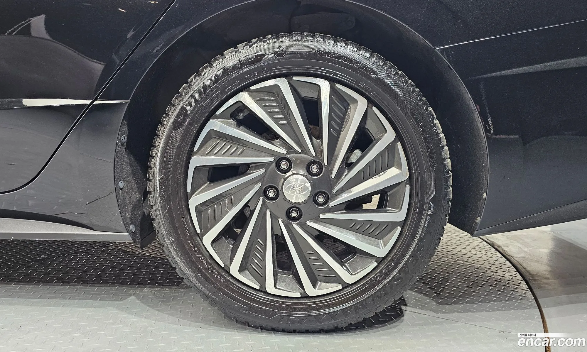 Hyundai Sonata Hybrid 2021 — 28