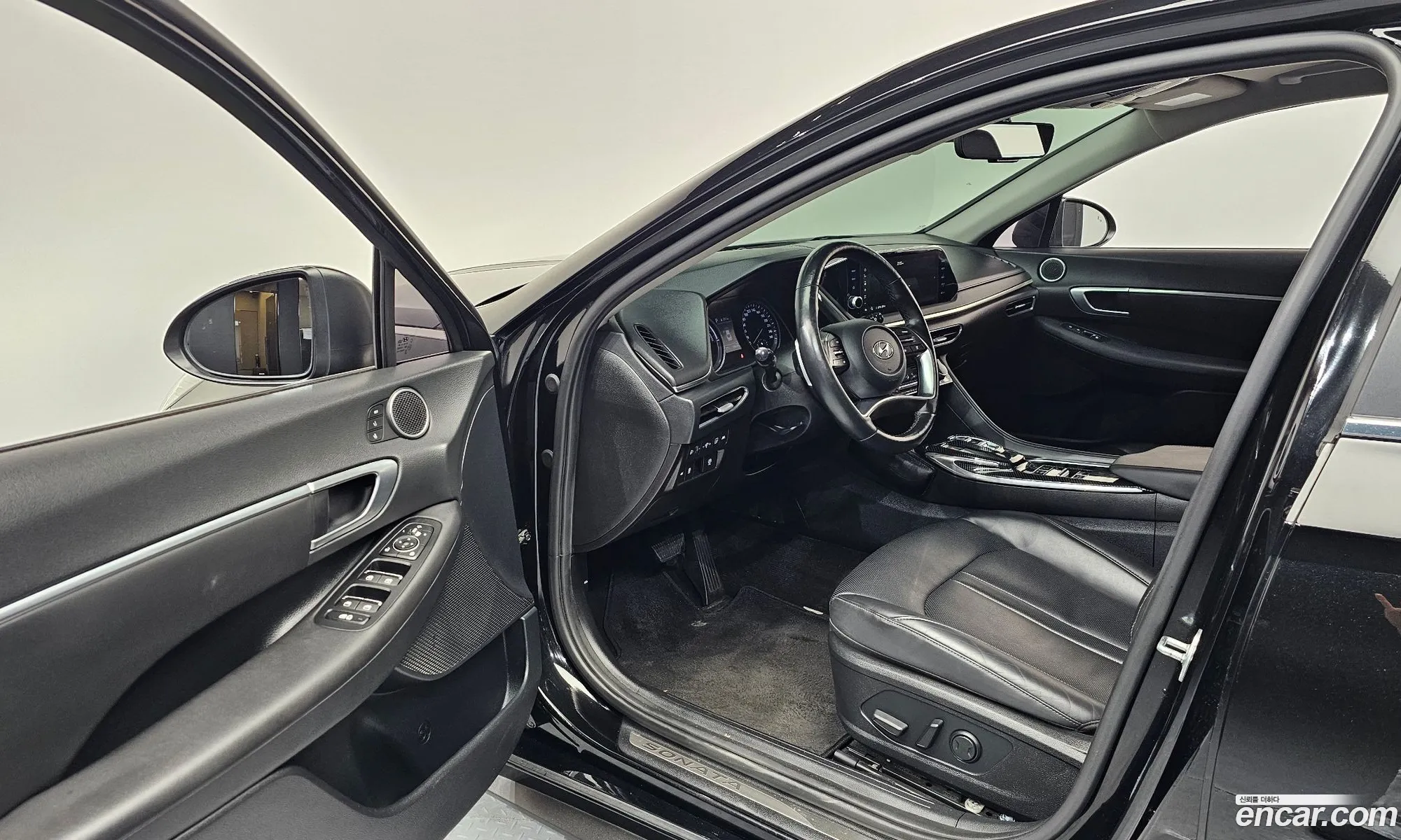 Hyundai Sonata Hybrid 2021 — 25