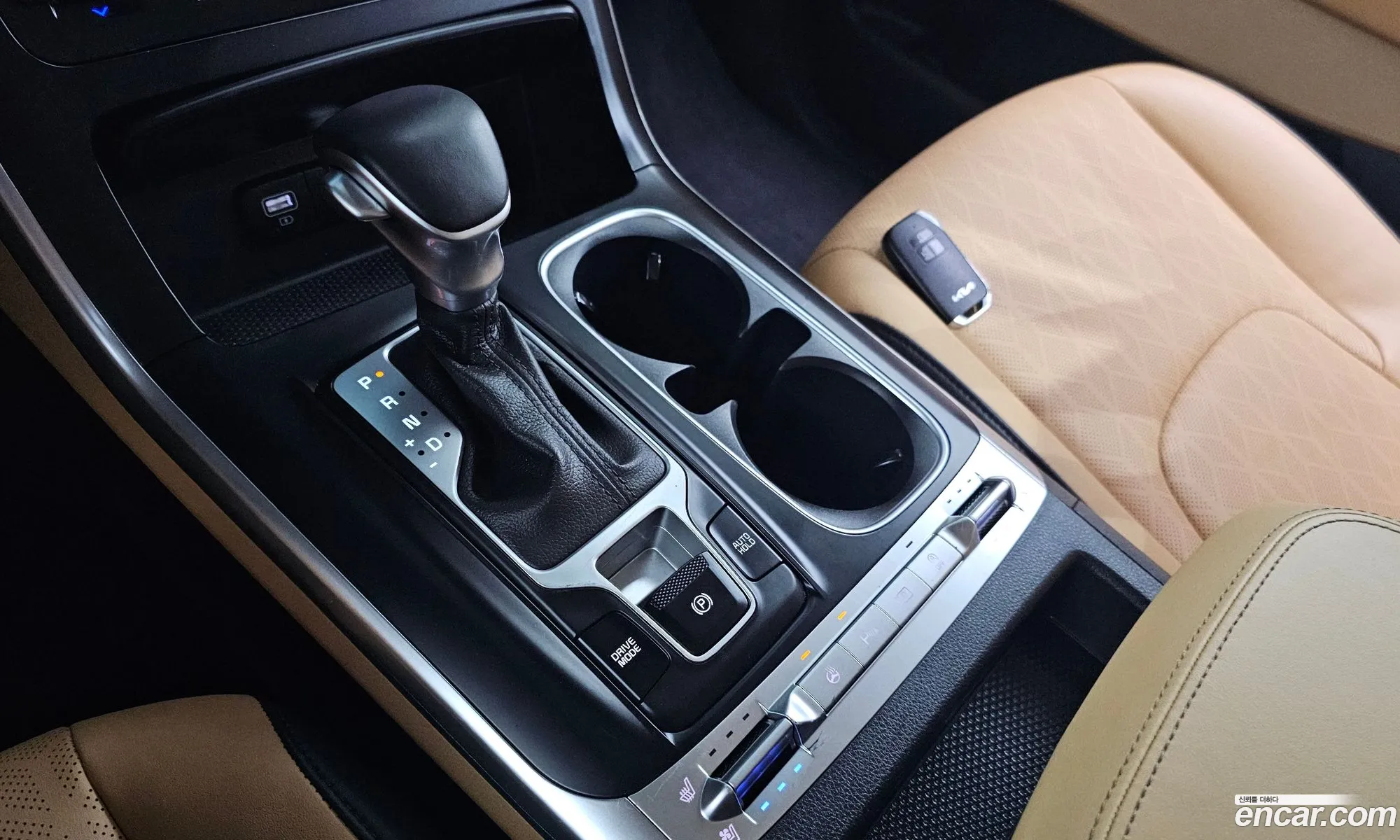 Kia Carnival 2022 — 16