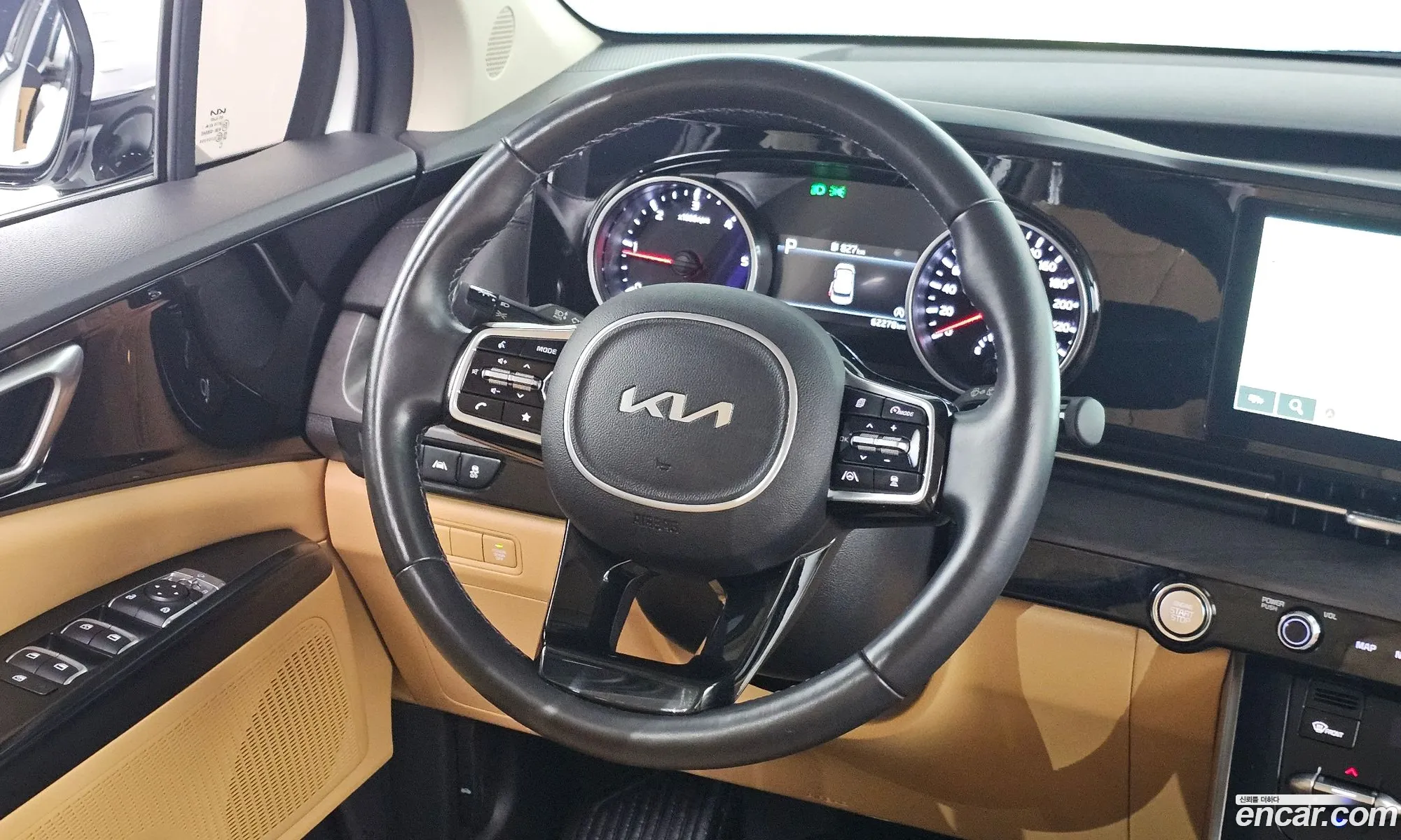 Kia Carnival 2022 — 18