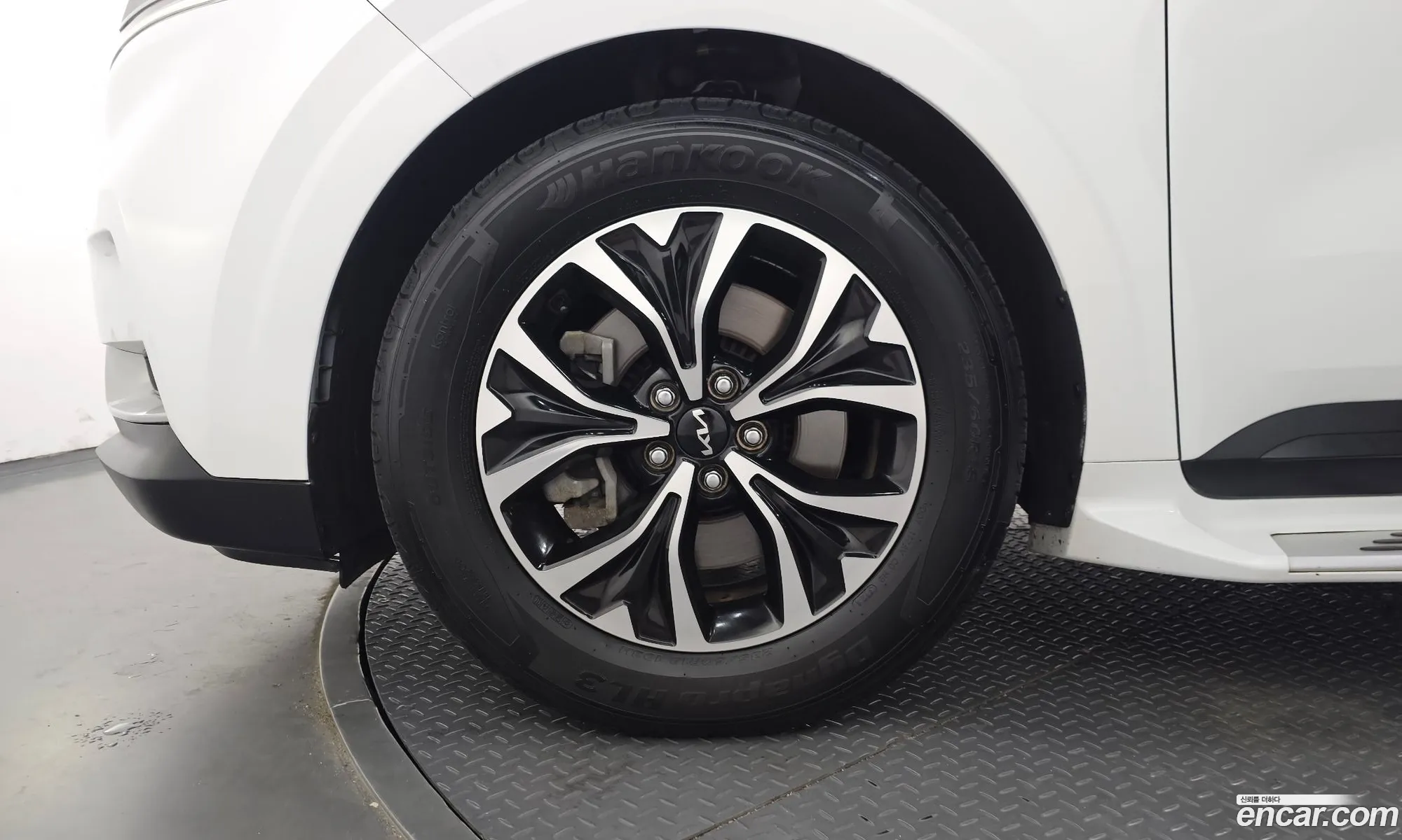 Kia Carnival 2022 — 20