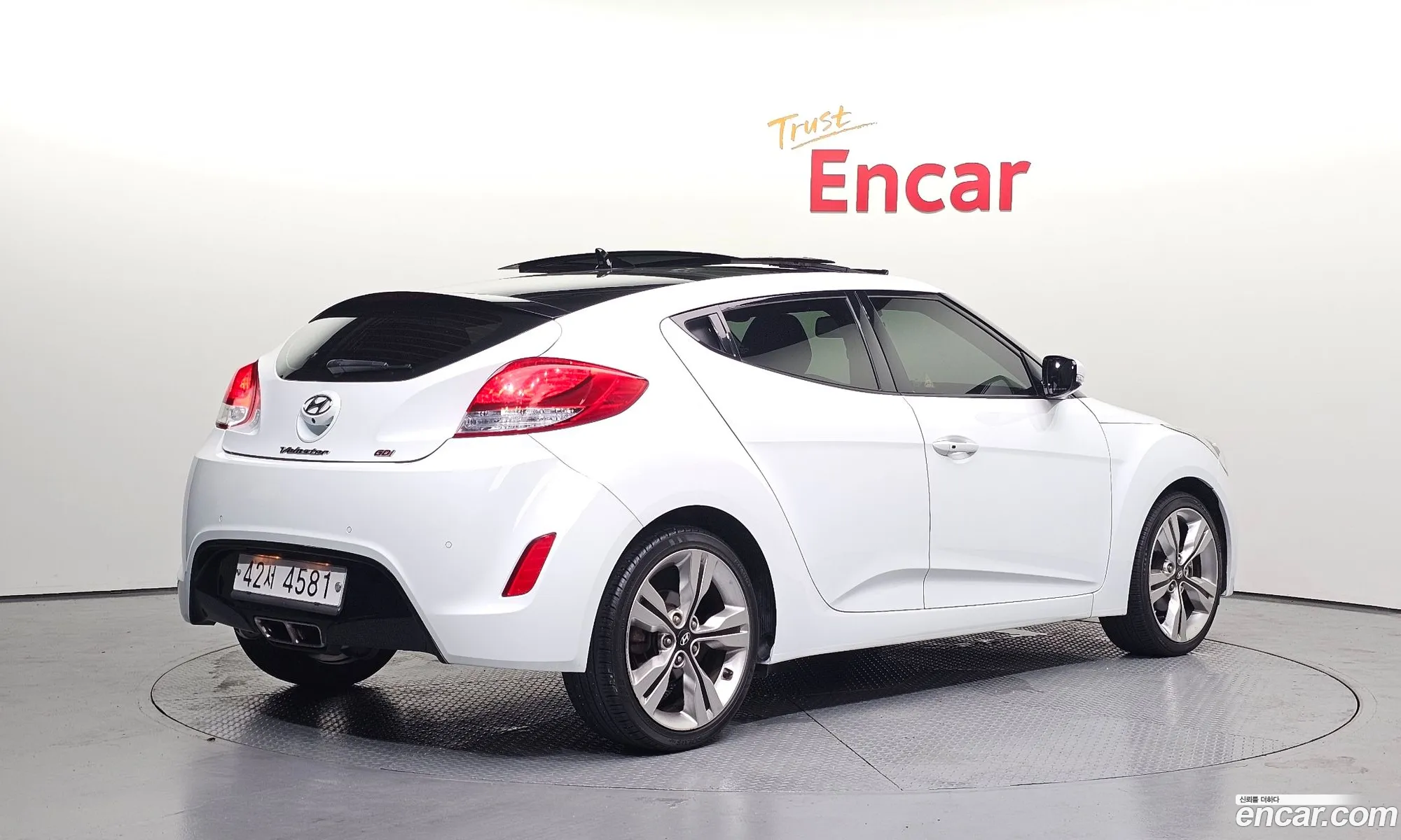 Hyundai Veloster 2014 KMHTC61DBEU192068 — 12