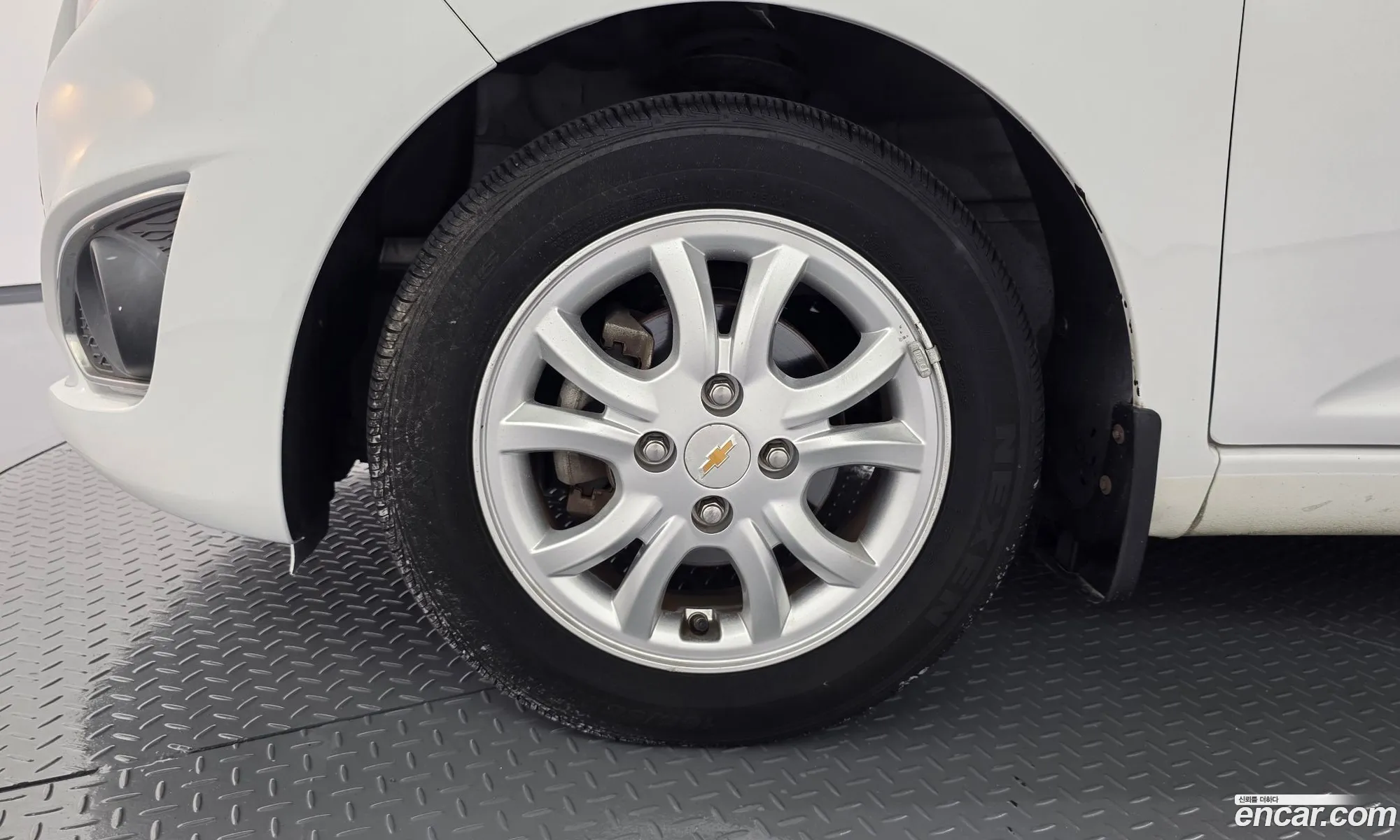 Chevrolet (GM Daewoo) Spark 2015 KLYMC48VDFC771885 — 28