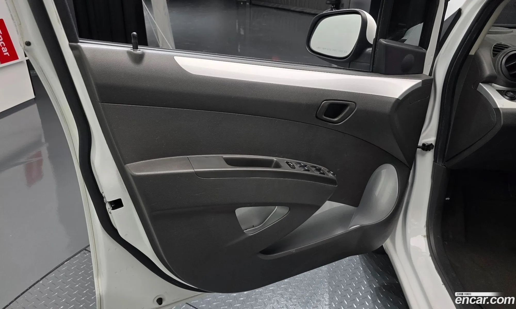 Chevrolet (GM Daewoo) Spark 2015 KLYMC48VDFC771885 — 16