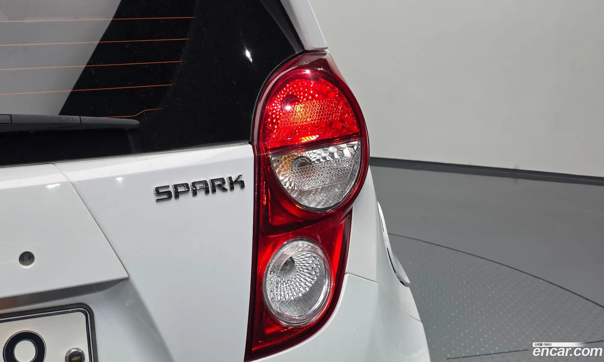 Chevrolet (GM Daewoo) Spark 2015 KLYMC48VDFC771885 — 17