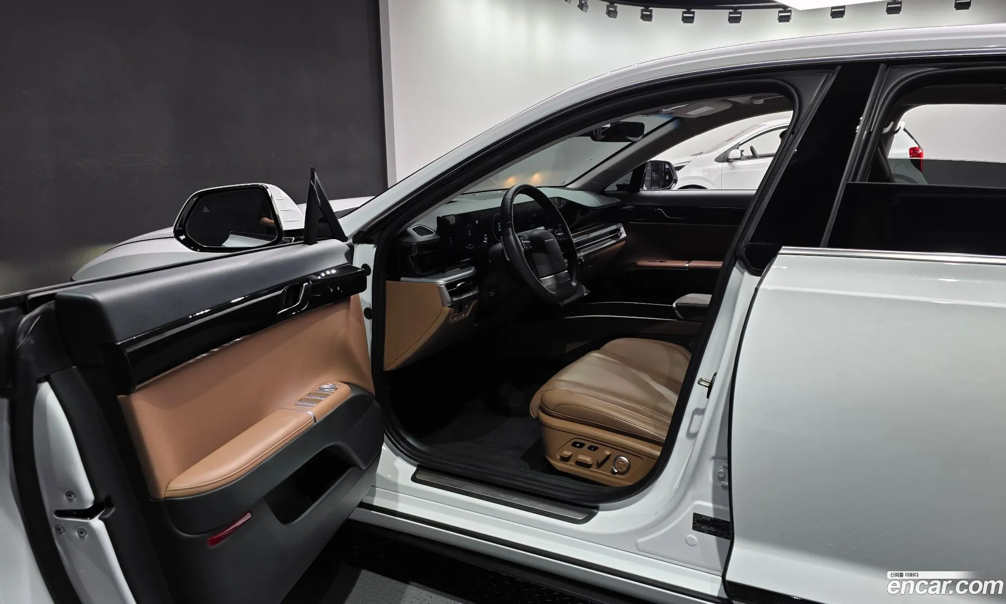 Hyundai Grandeur 2023 — 8