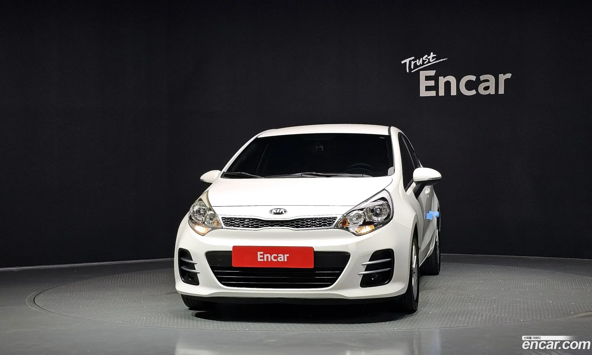 Kia Pride 2015 — 17
