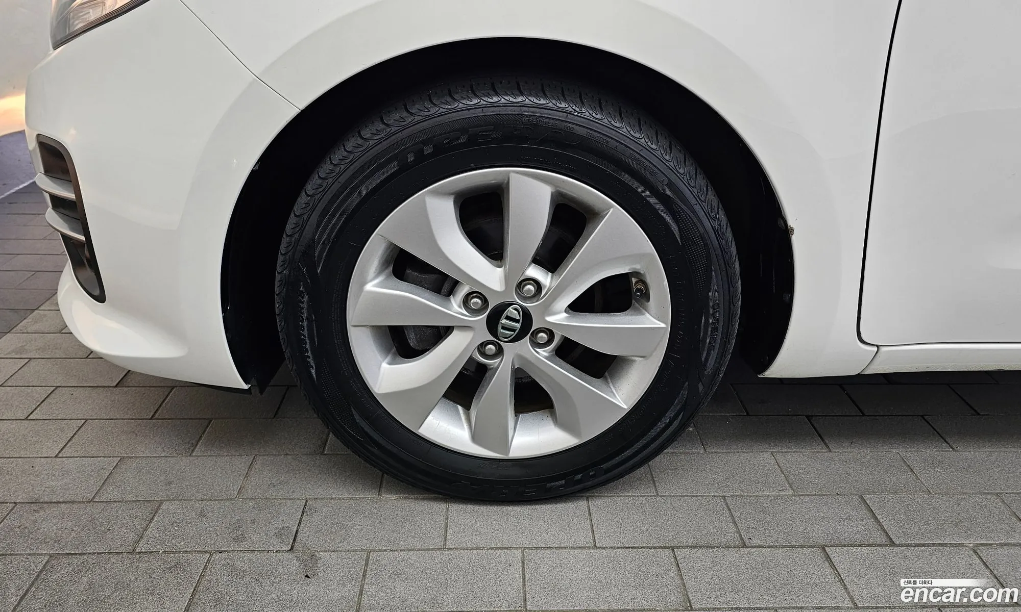 Kia Pride 2015 — 15