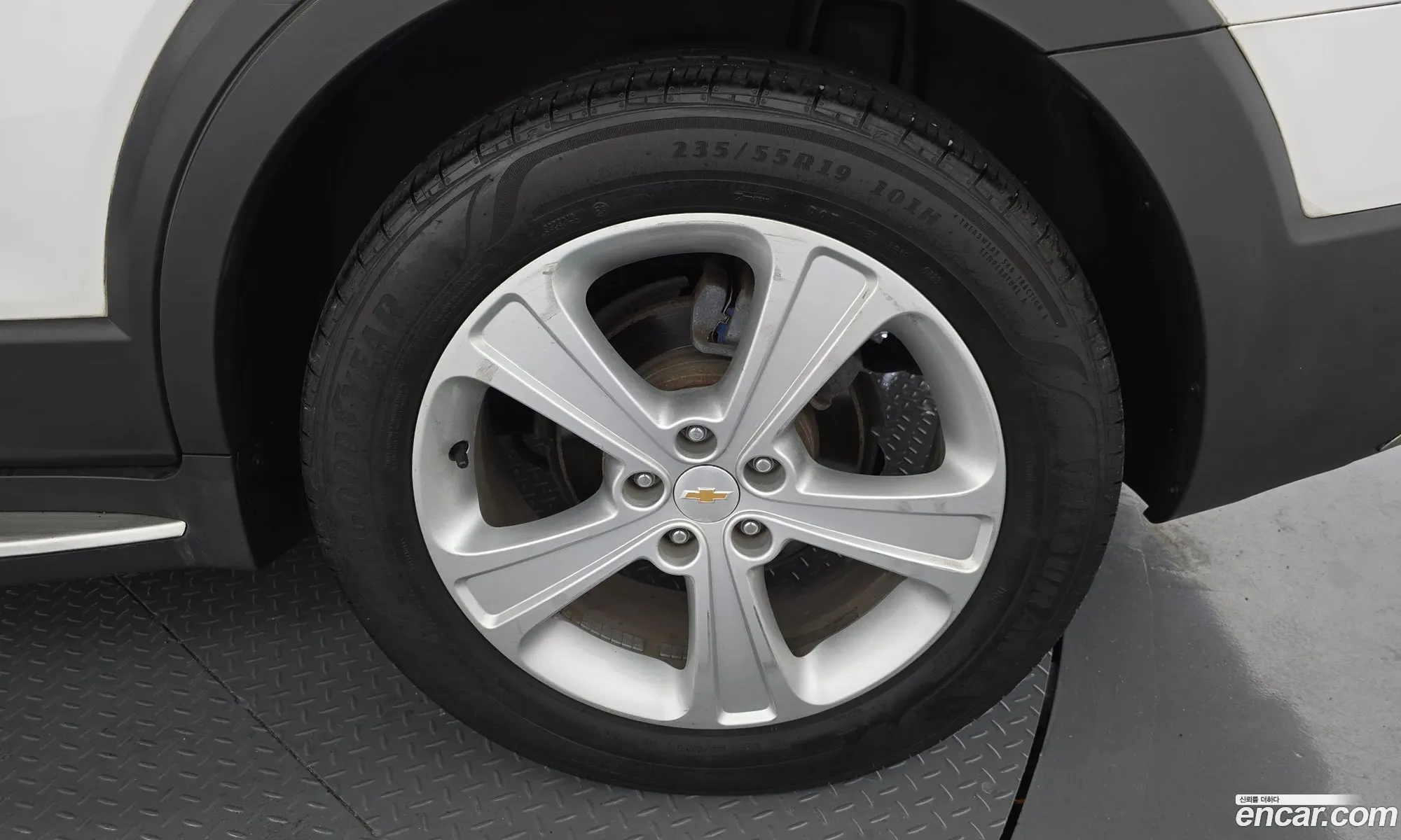 Chevrolet (GM Daewoo) Captiva 2015 KLACD266DFB066492 — 10