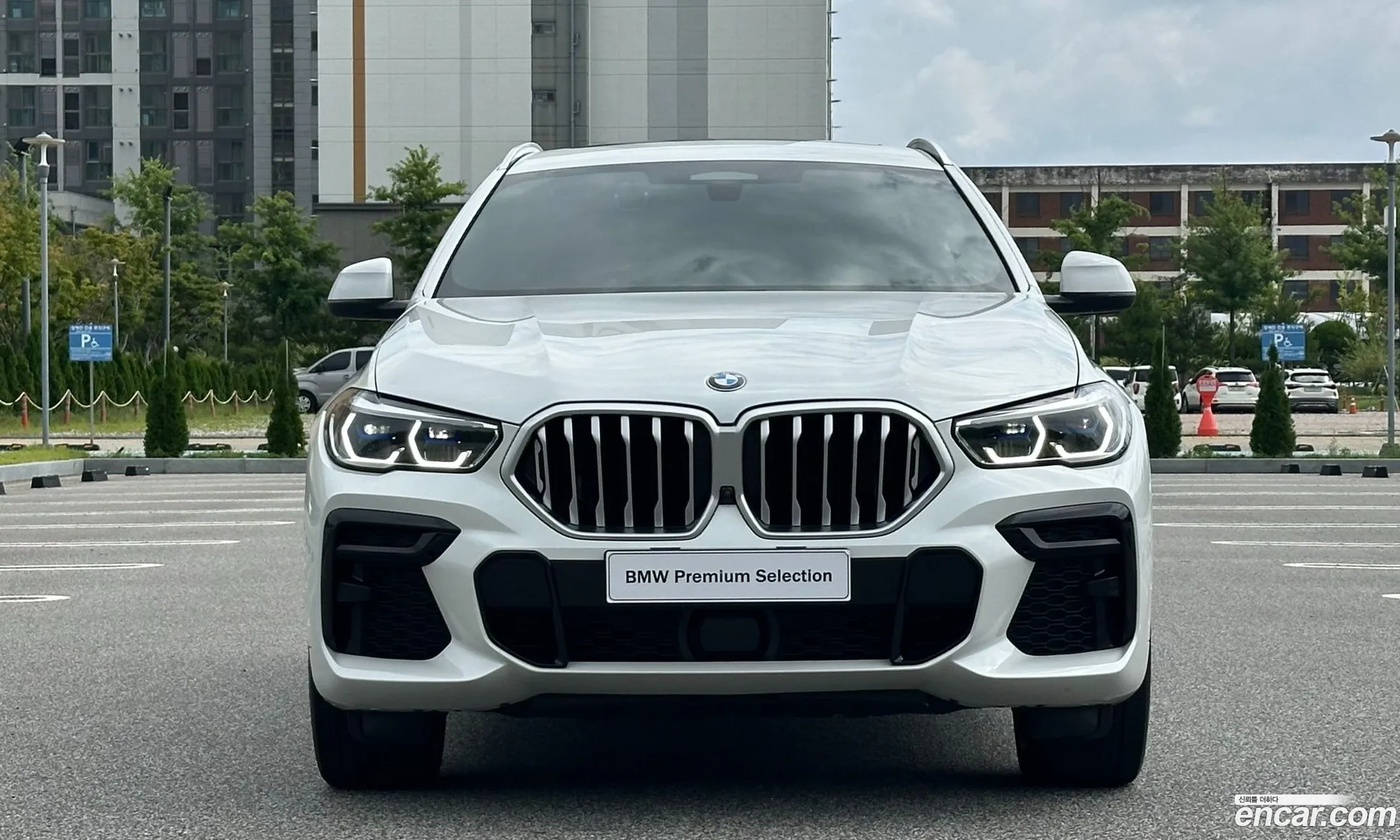 BMW X6 2022 — 2