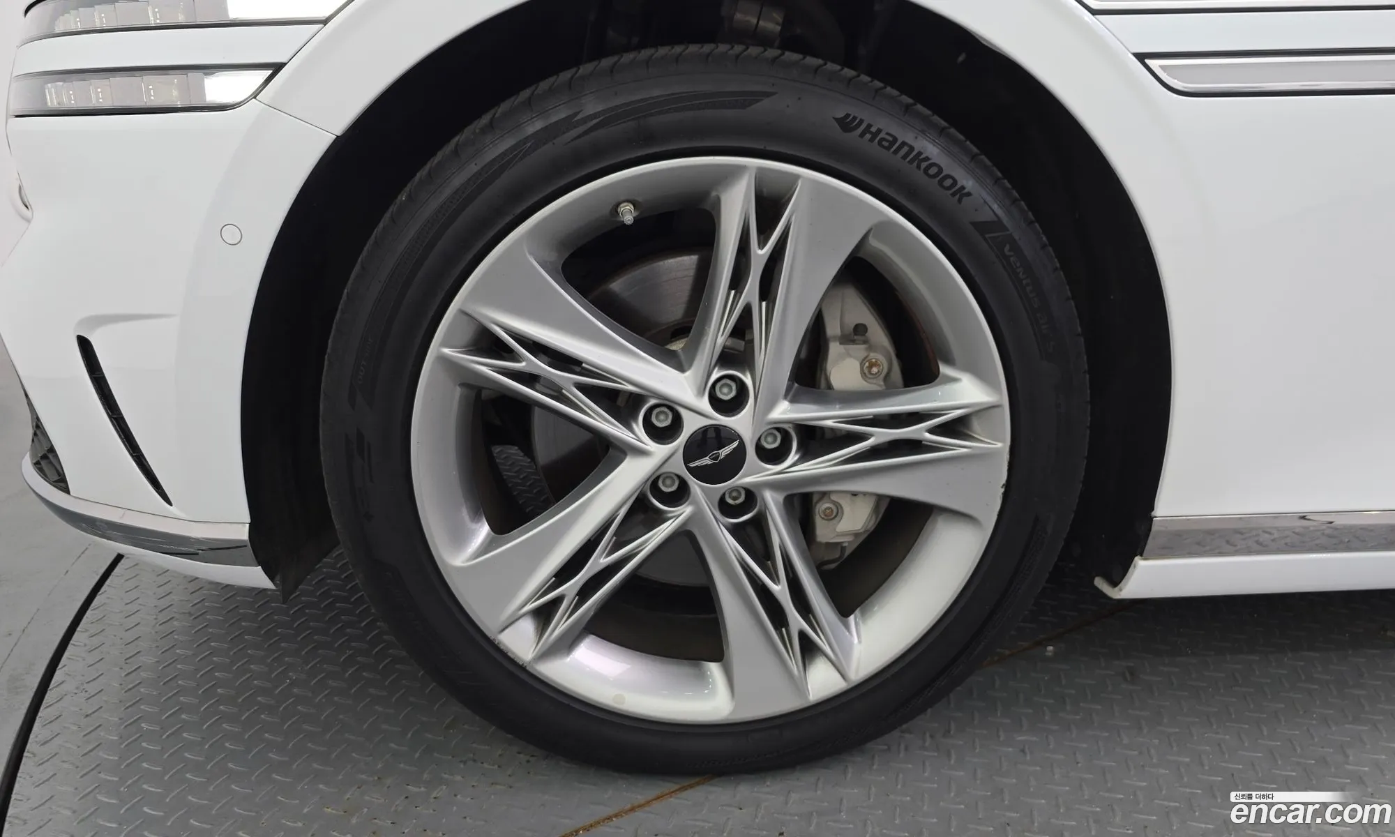 Genesis G90 2023 — 15