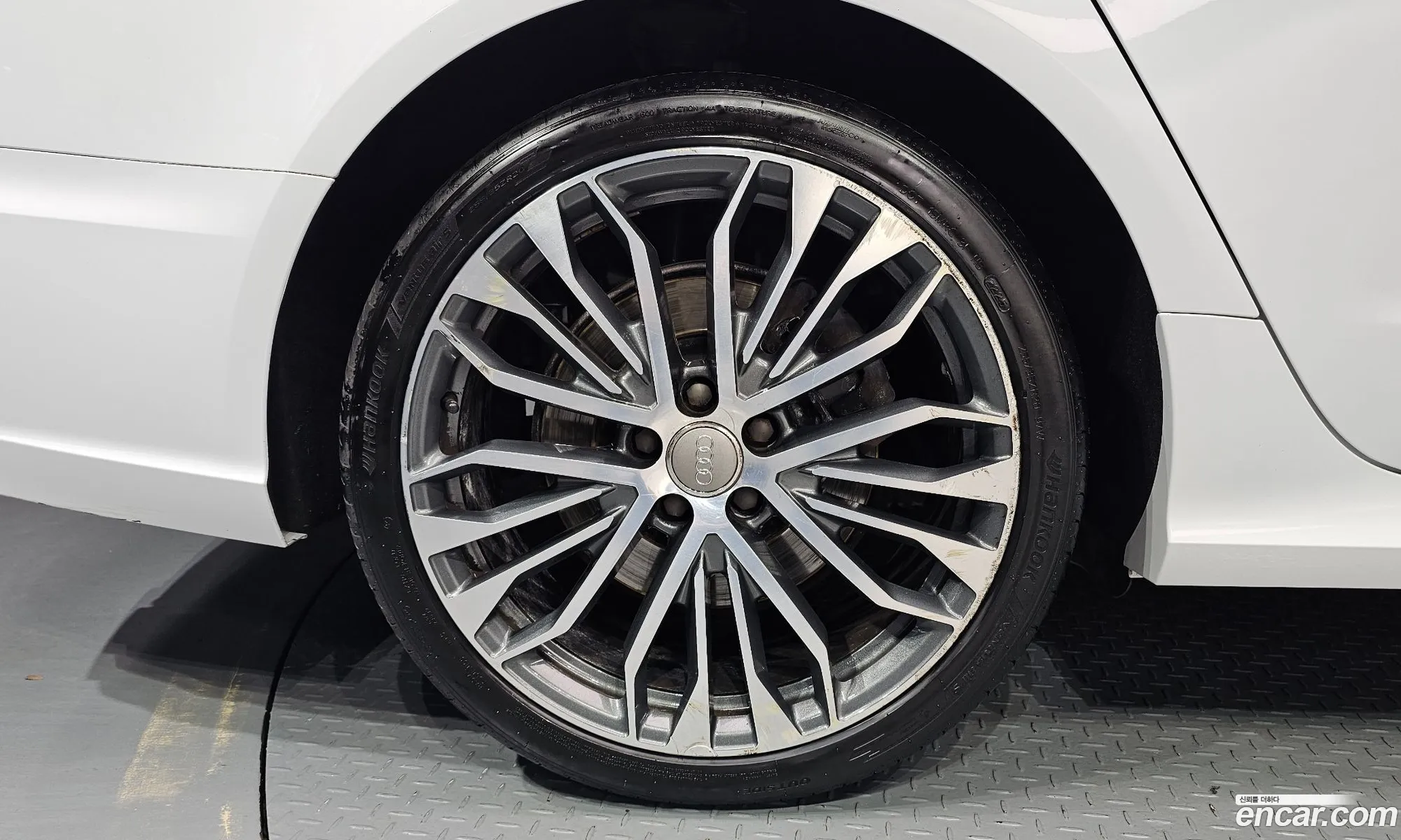 Audi A6 2016 WAUZZZ4G9GN020203 — 3