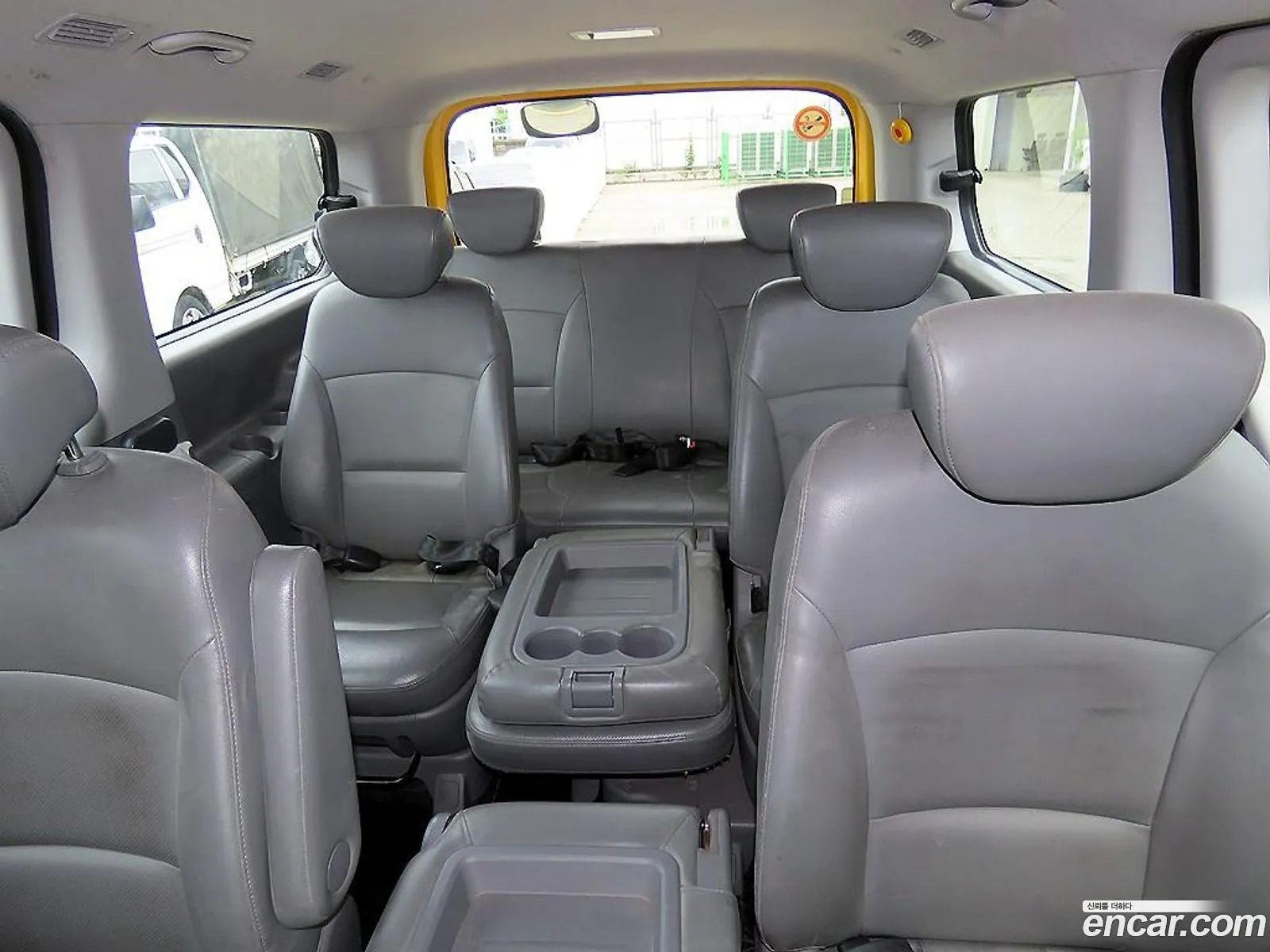 Hyundai Grand Starex 2014 — 11