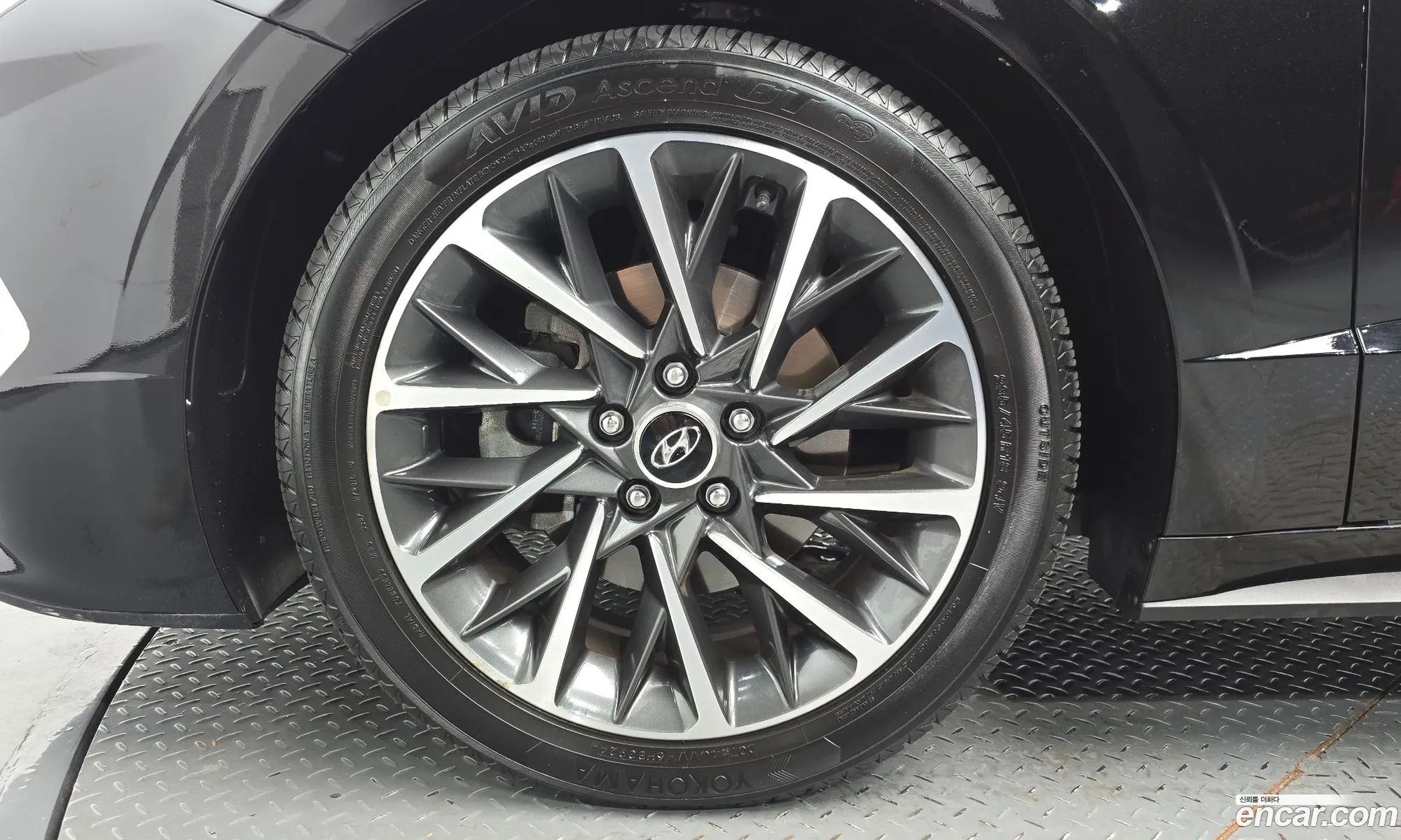 Hyundai Sonata 2019 KMHL141EBLA017544 — 12