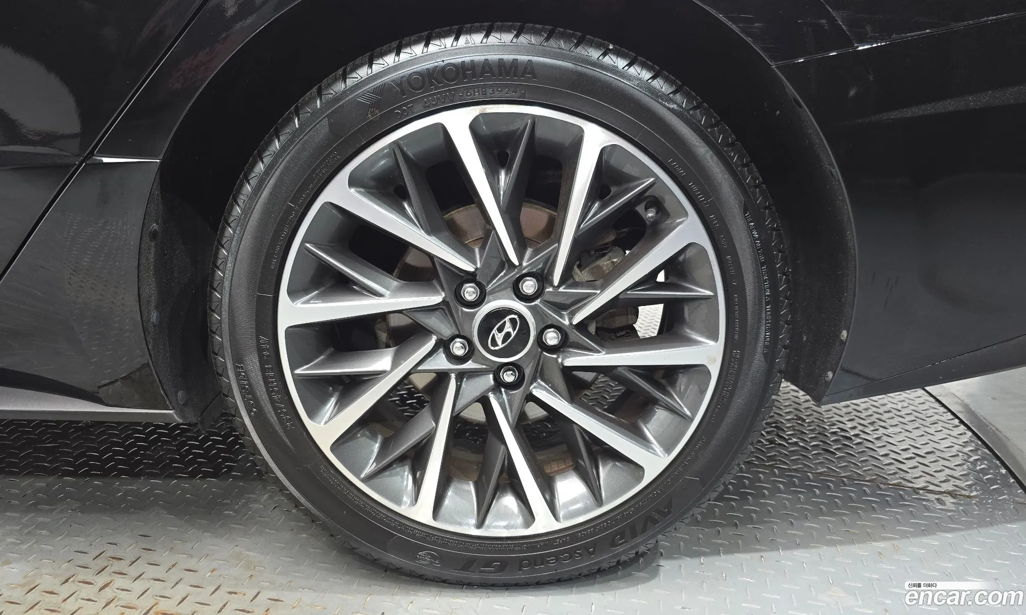 Hyundai Sonata 2019 KMHL141EBLA017544 — 23
