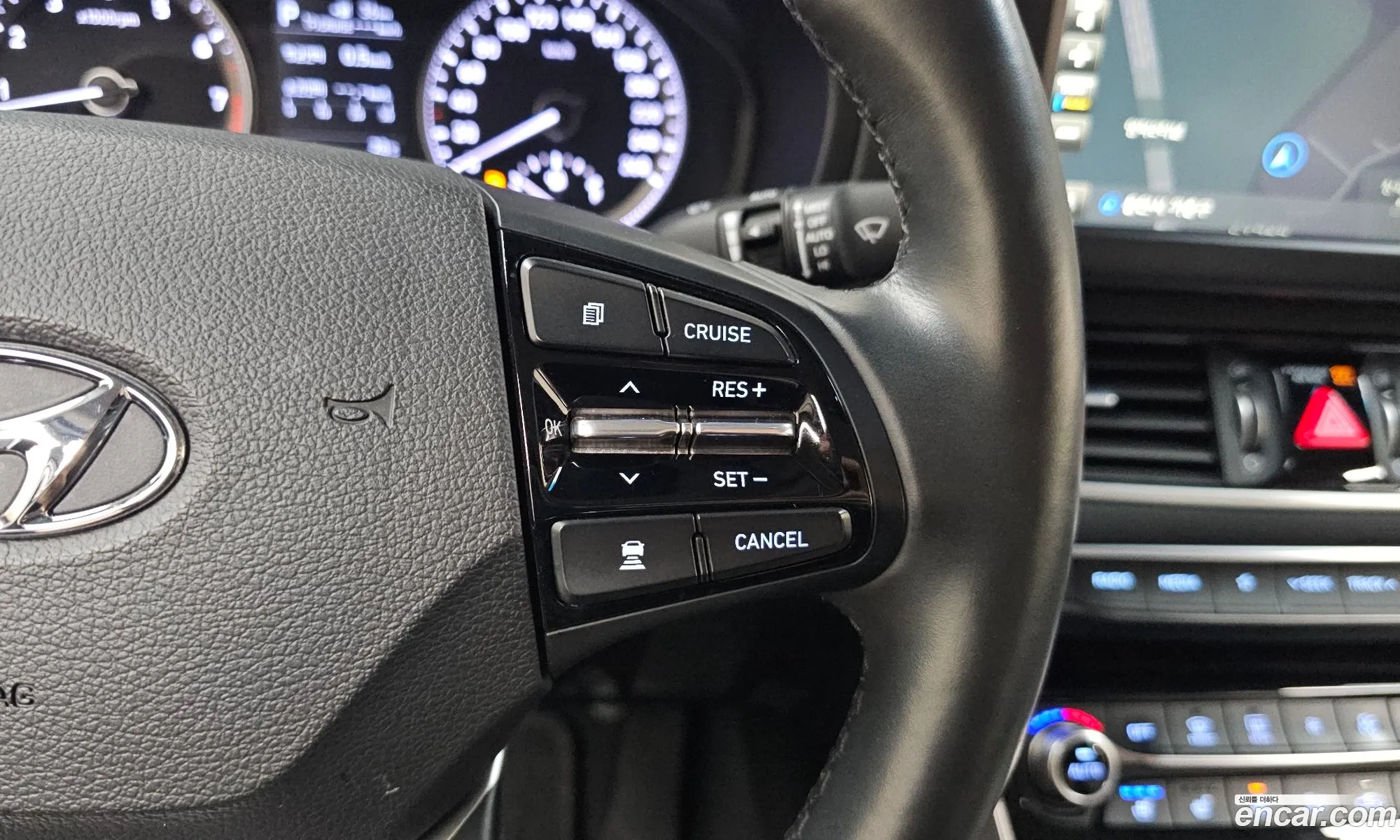 Hyundai Grandeur IG 2019 — 22