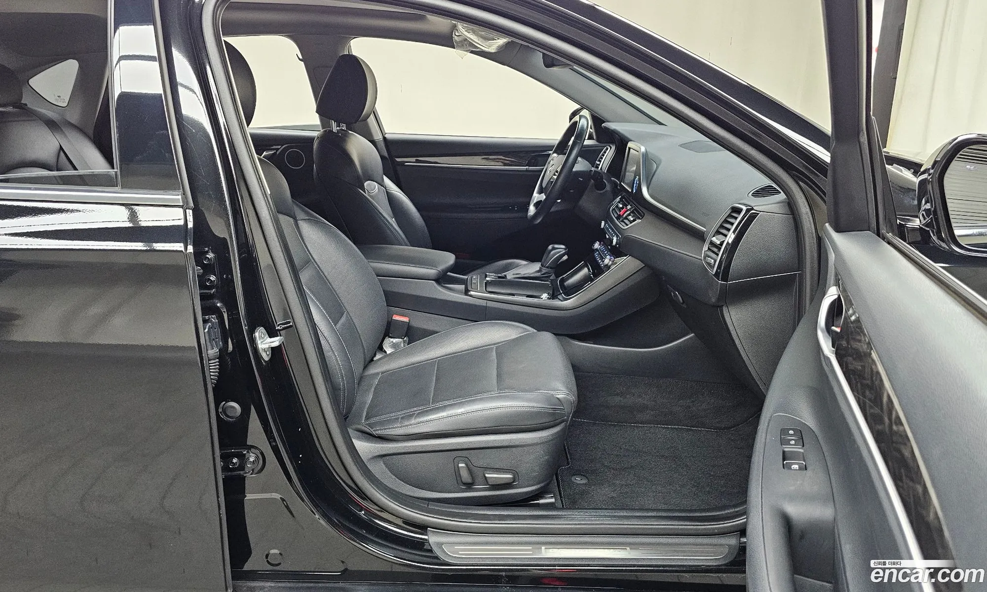 Hyundai Grandeur IG 2019 — 23