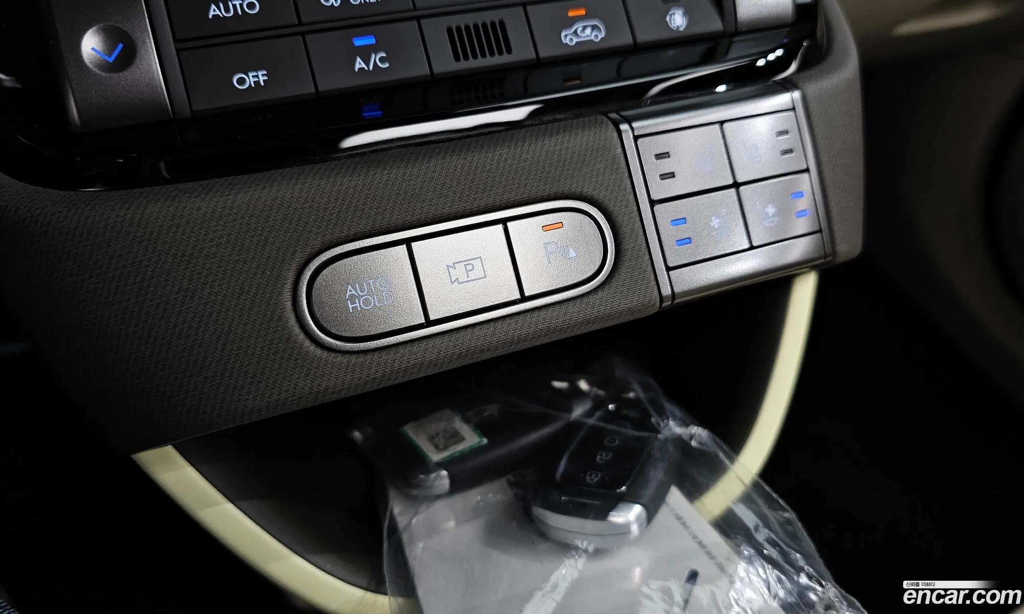 Hyundai Casper Electric 2025 KMHB3511FSW010777 — 14