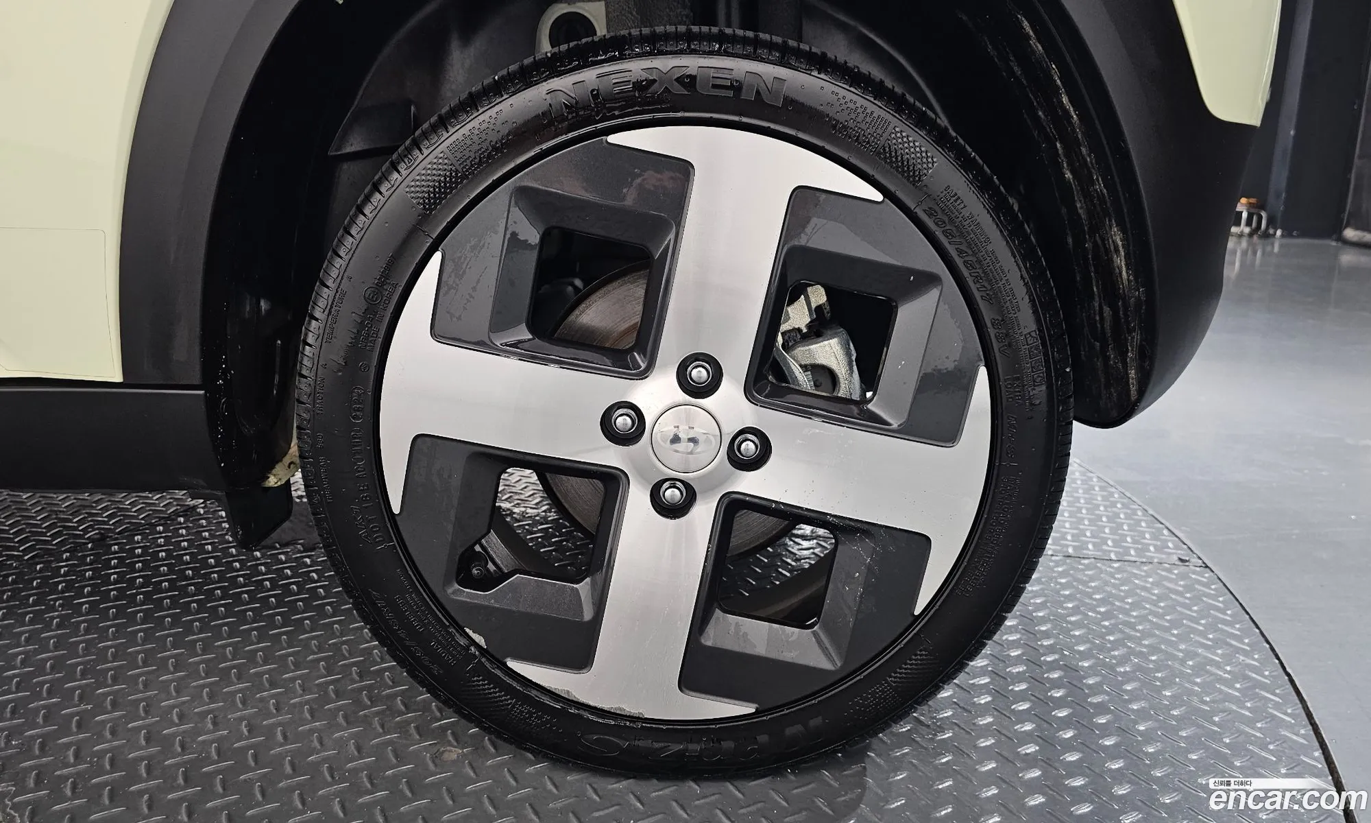 Hyundai Casper Electric 2025 KMHB3511FSW010777 — 15