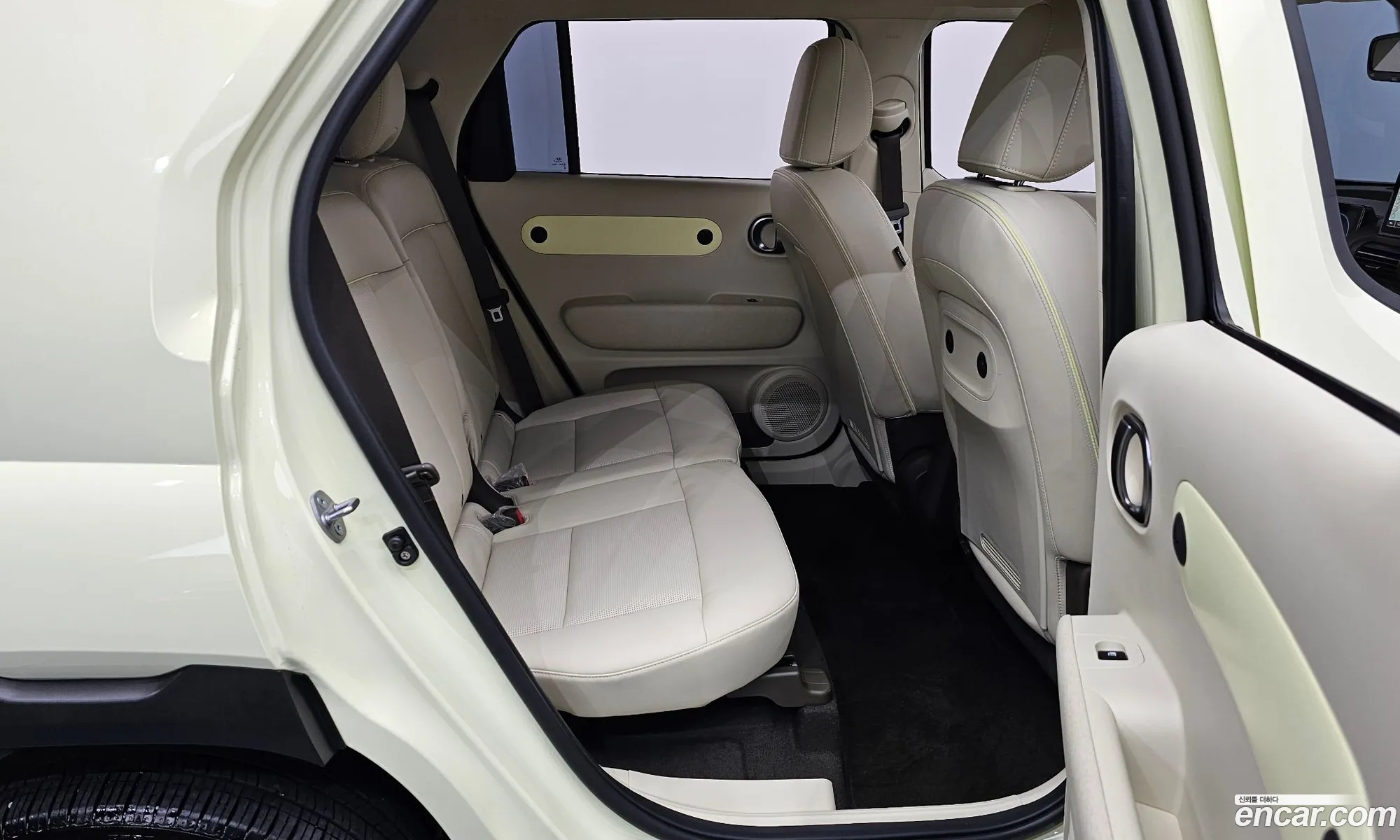 Hyundai Casper Electric 2025 KMHB3511FSW010777 — 4