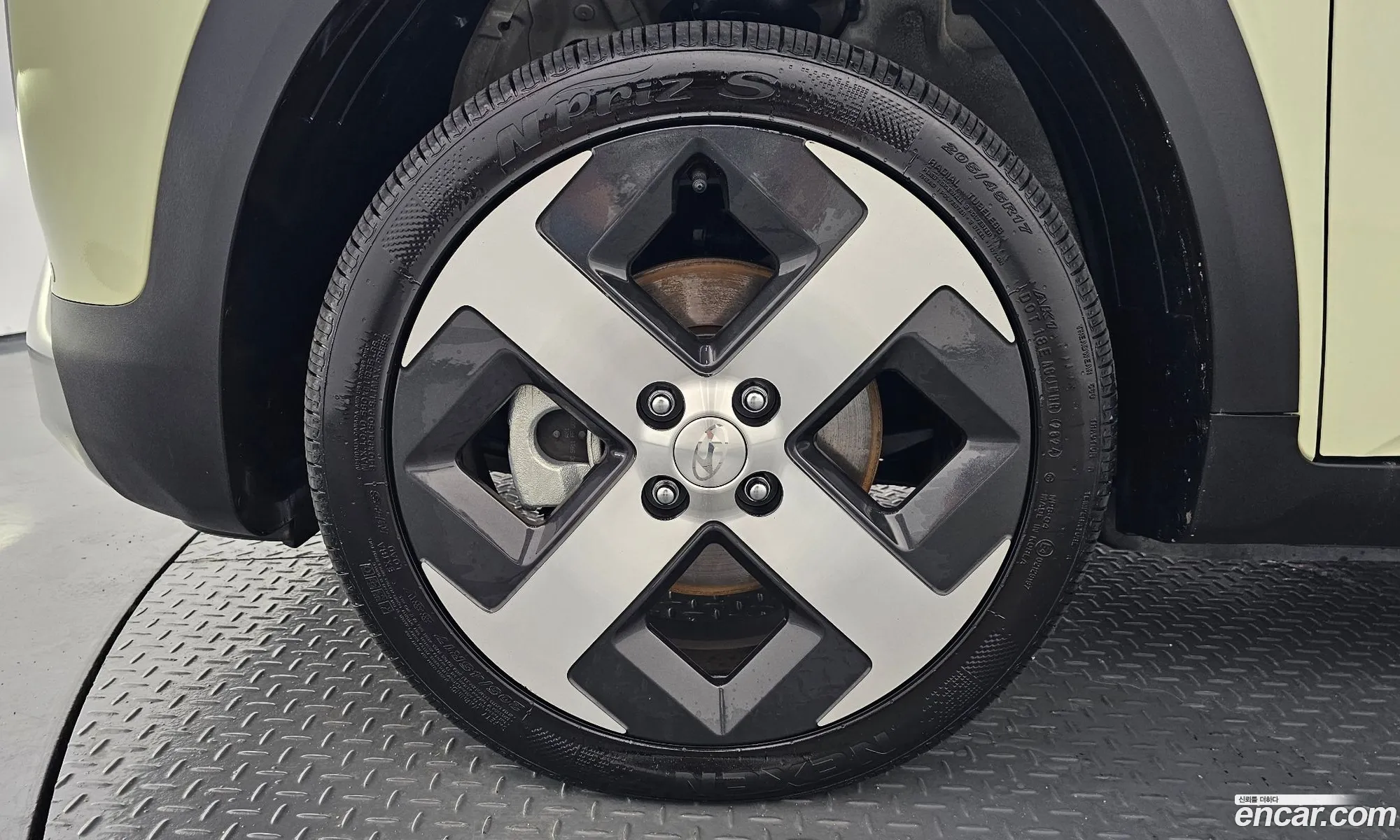 Hyundai Casper Electric 2025 KMHB3511FSW010777 — 34