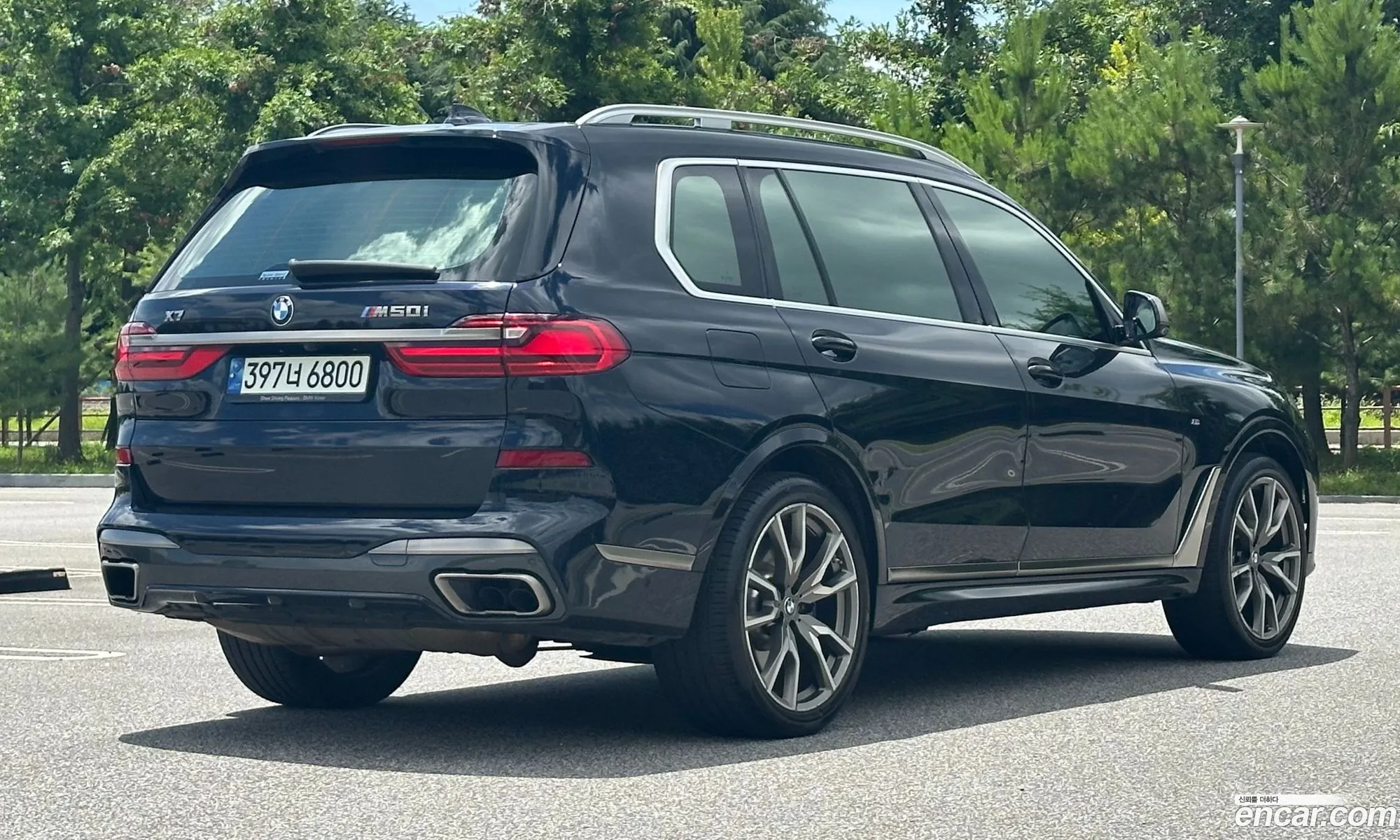 BMW X7 2021 — 11