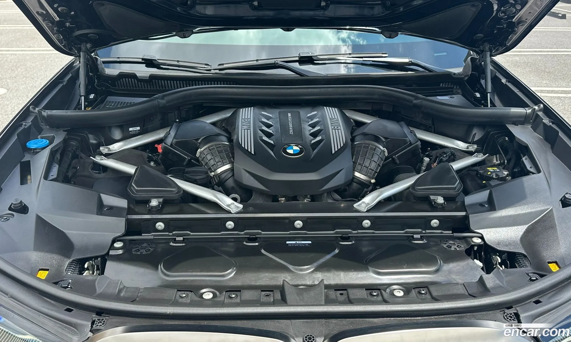 BMW X7 2021 — 17