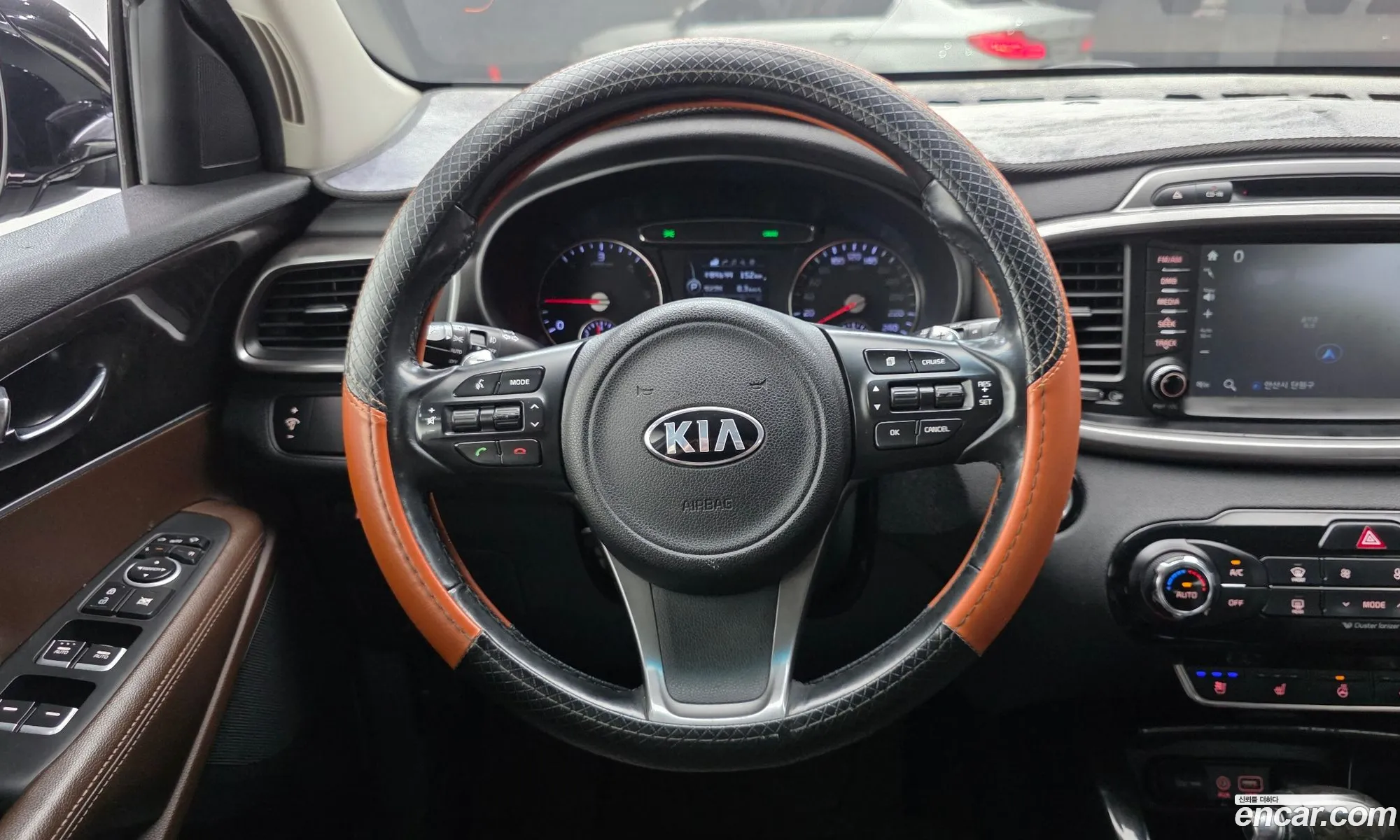 Kia Sorento 2016 KNAPH81ABHA308115 — 5