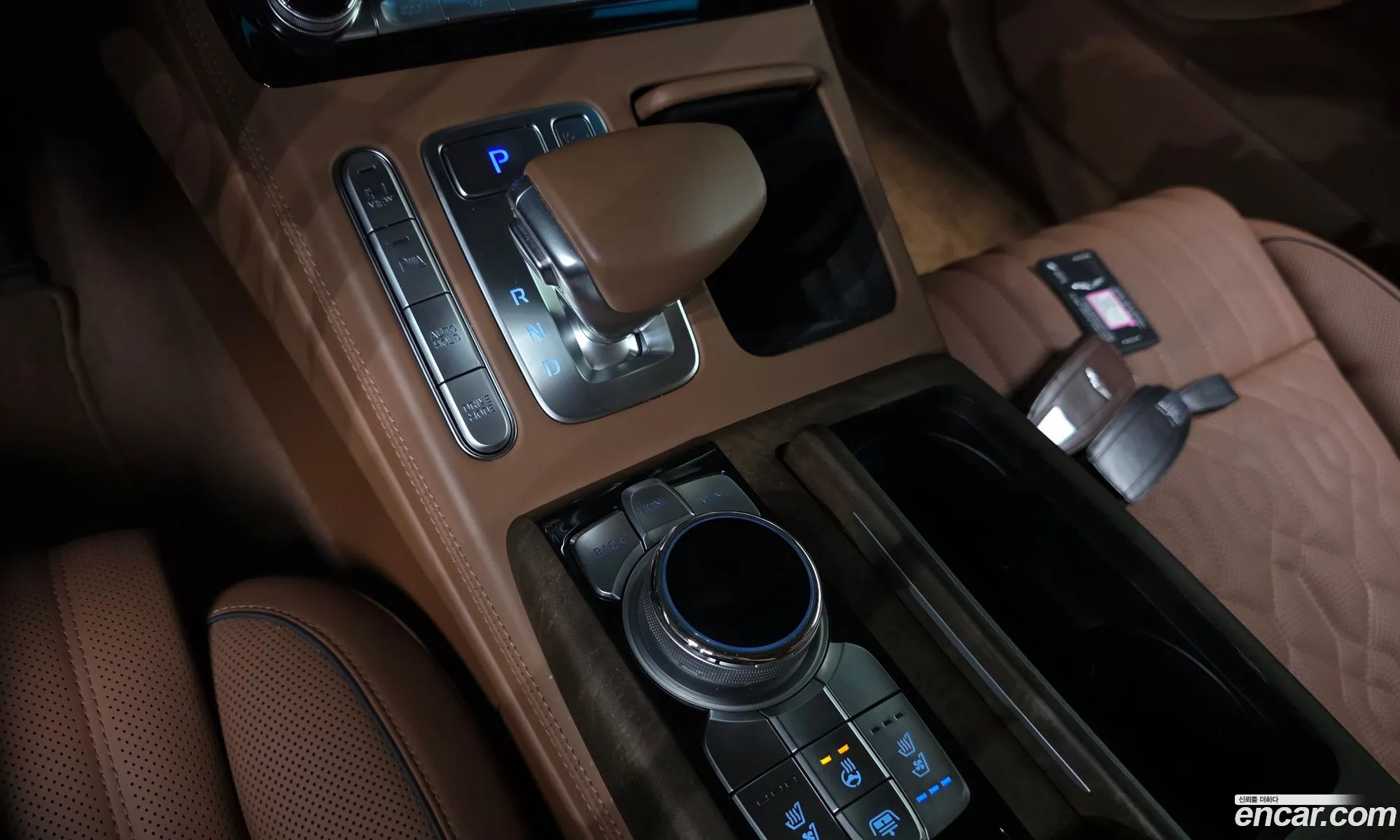 Genesis G90 2019 — 8