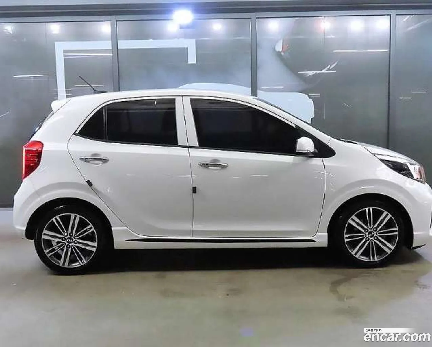 Kia Morning 2017 — 10