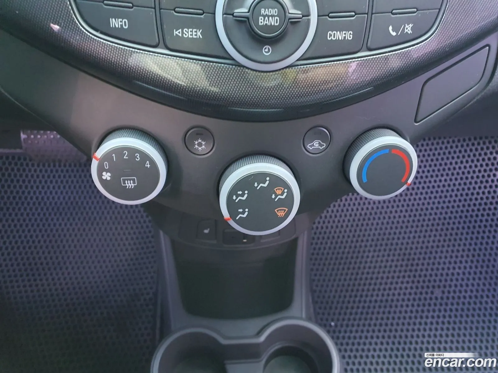 Chevrolet (GM Daewoo) Spark 2013 — 18
