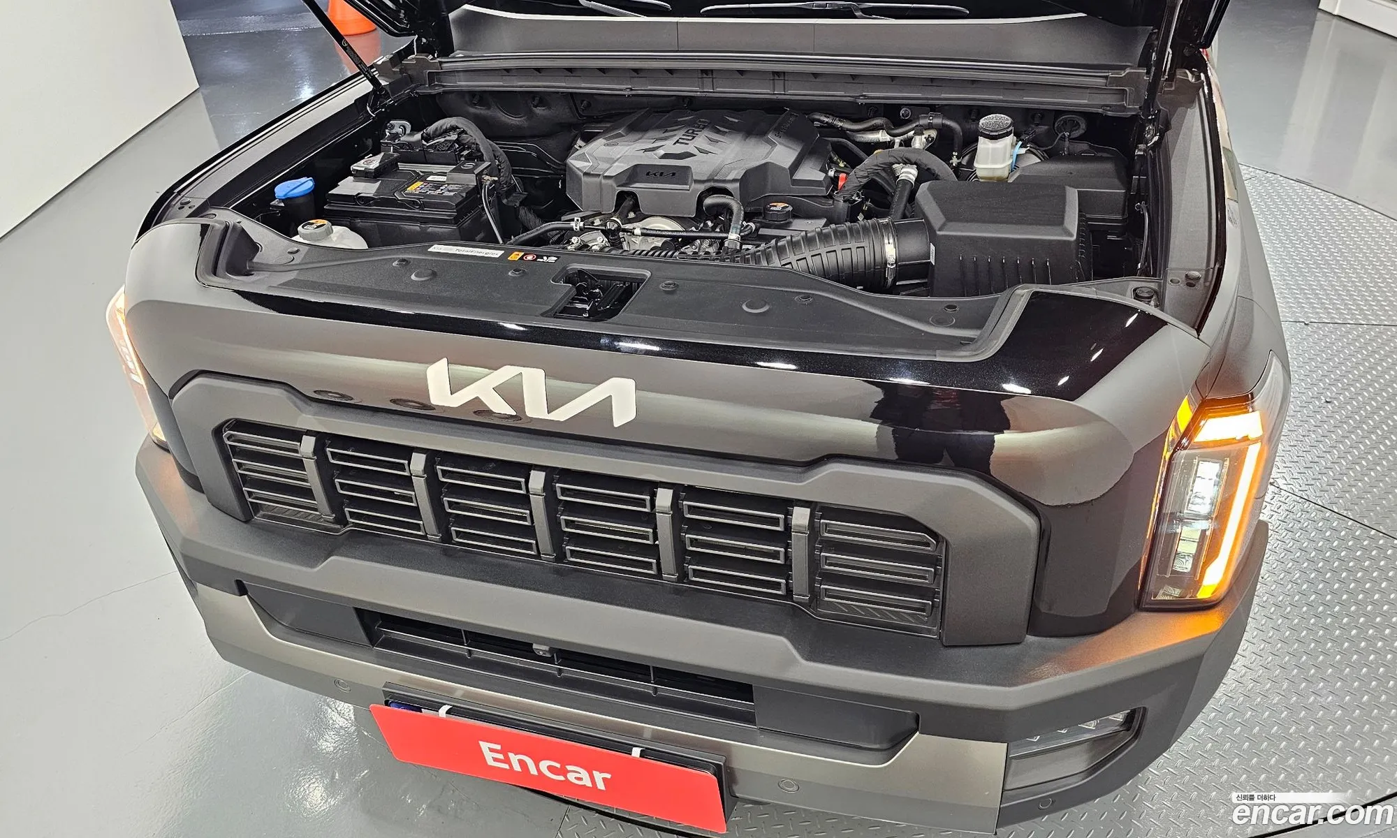 Kia Tasman 2025 KNCSCY7BDTA000899 — 6