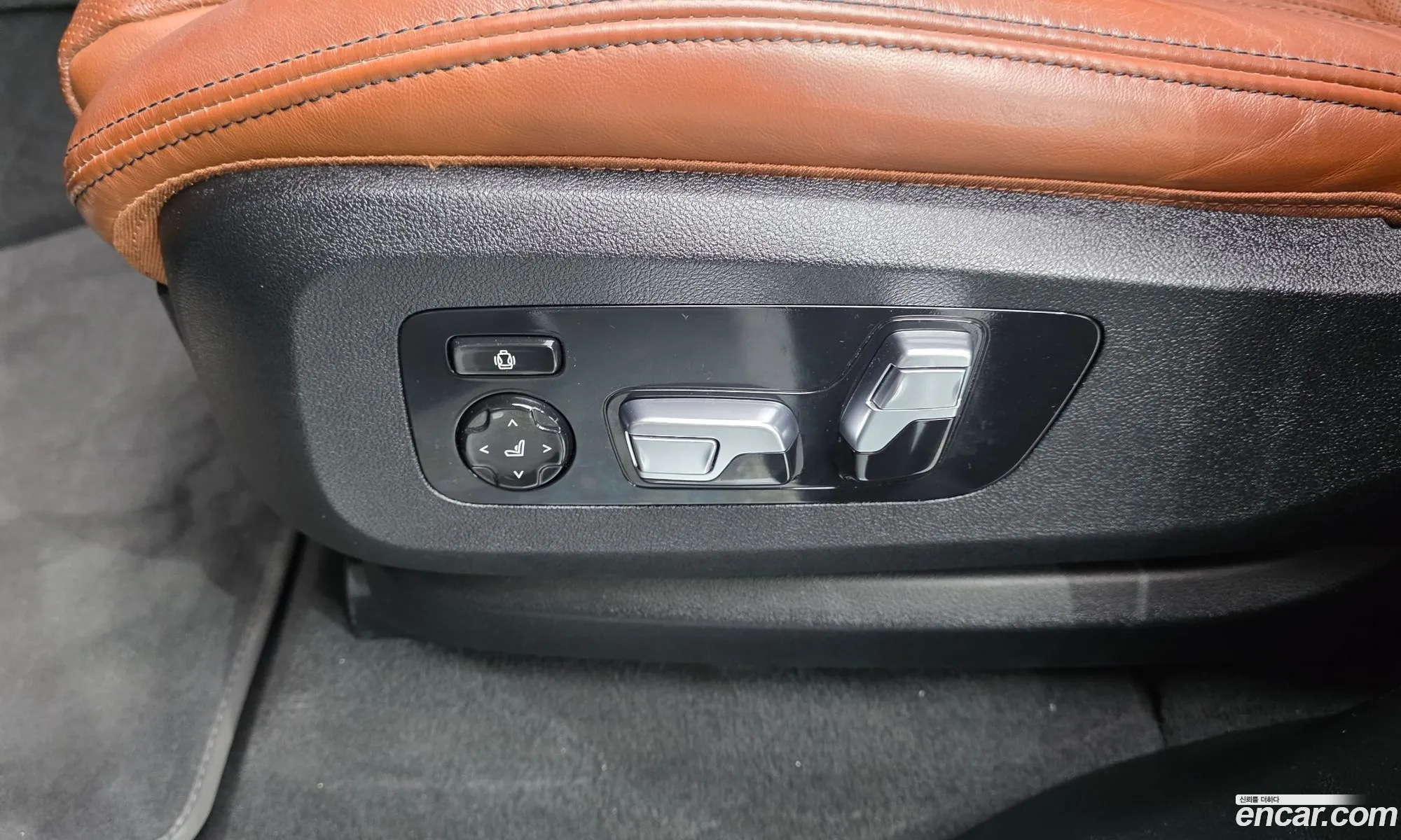 BMW X7 2022 WBACW210111111111 — 12