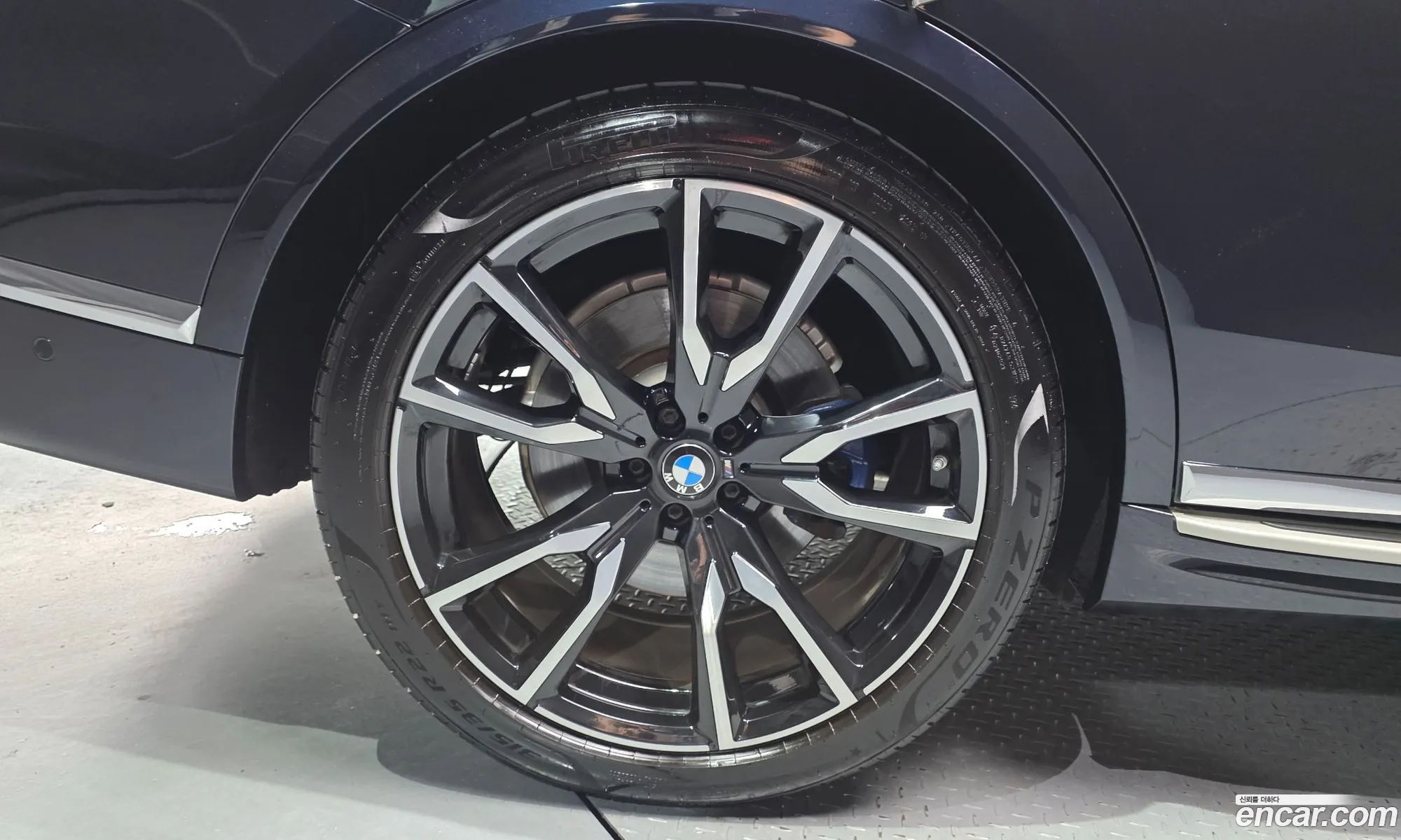BMW X7 2022 WBACW210111111111 — 29