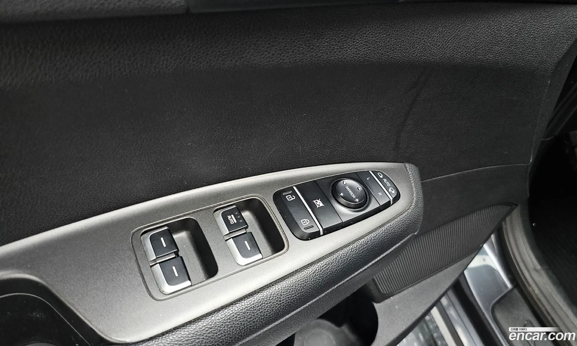 Kia K5 2015 KNAGT416BGA017395 — 10