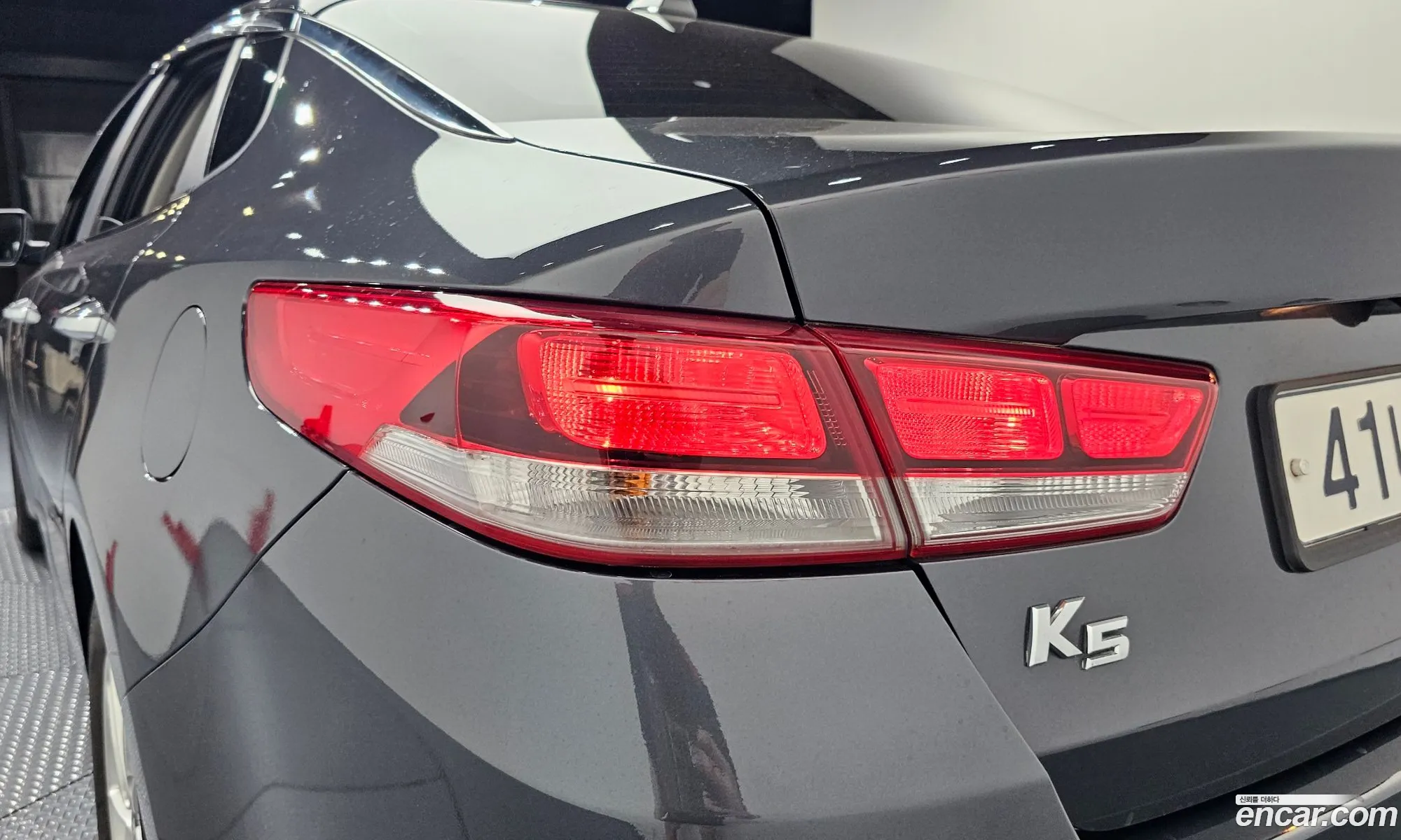 Kia K5 2015 KNAGT416BGA017395 — 12