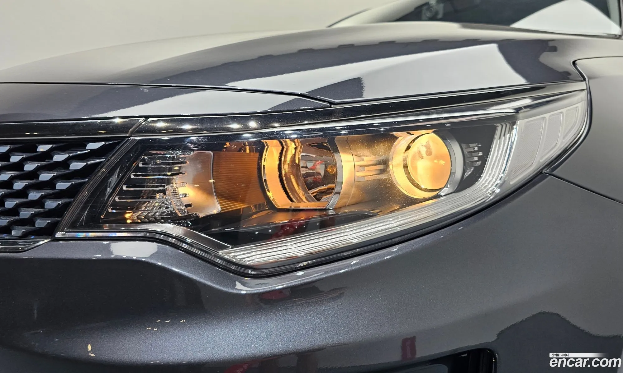 Kia K5 2015 KNAGT416BGA017395 — 4
