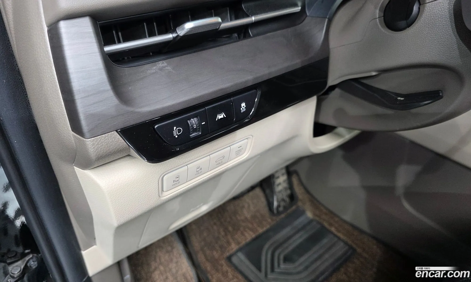 Kia Carnival 2021 KNANE813BMS086373 — 16