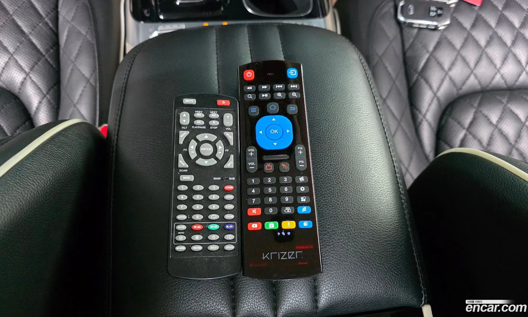 Kia Carnival 2021 KNANE813BMS086373 — 40