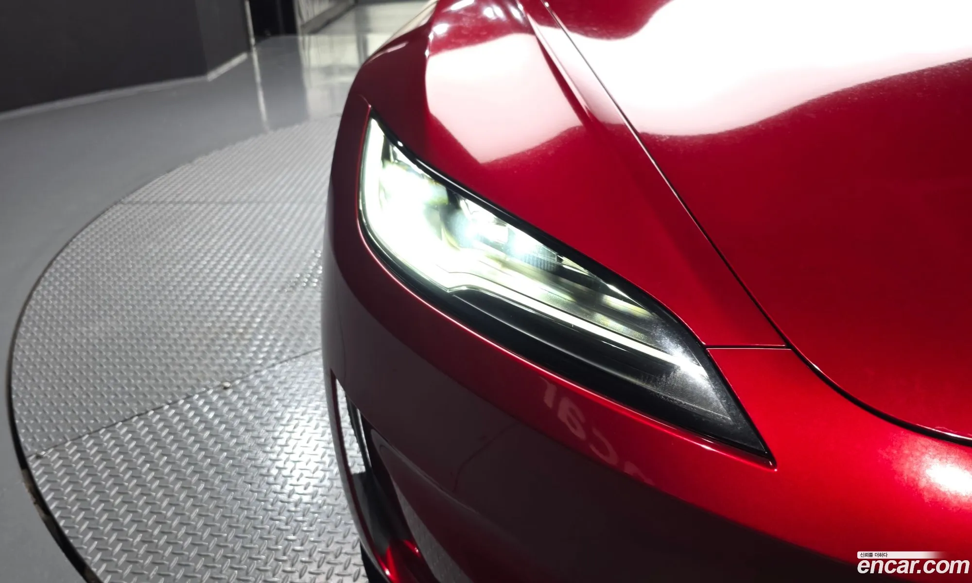 Tesla Model 3 2024 LRW3E7ET2RC192475 — 12