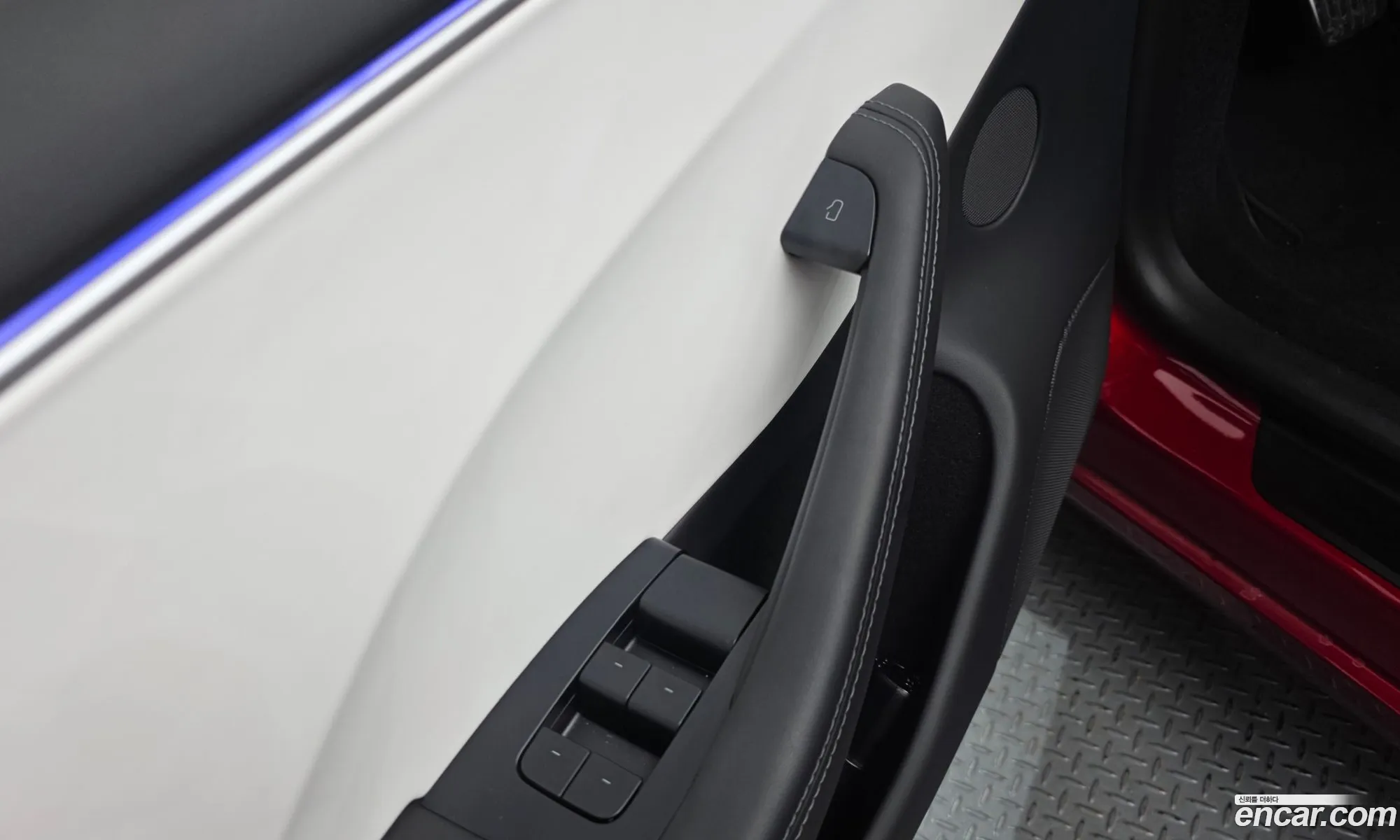Tesla Model 3 2024 LRW3E7ET2RC192475 — 13