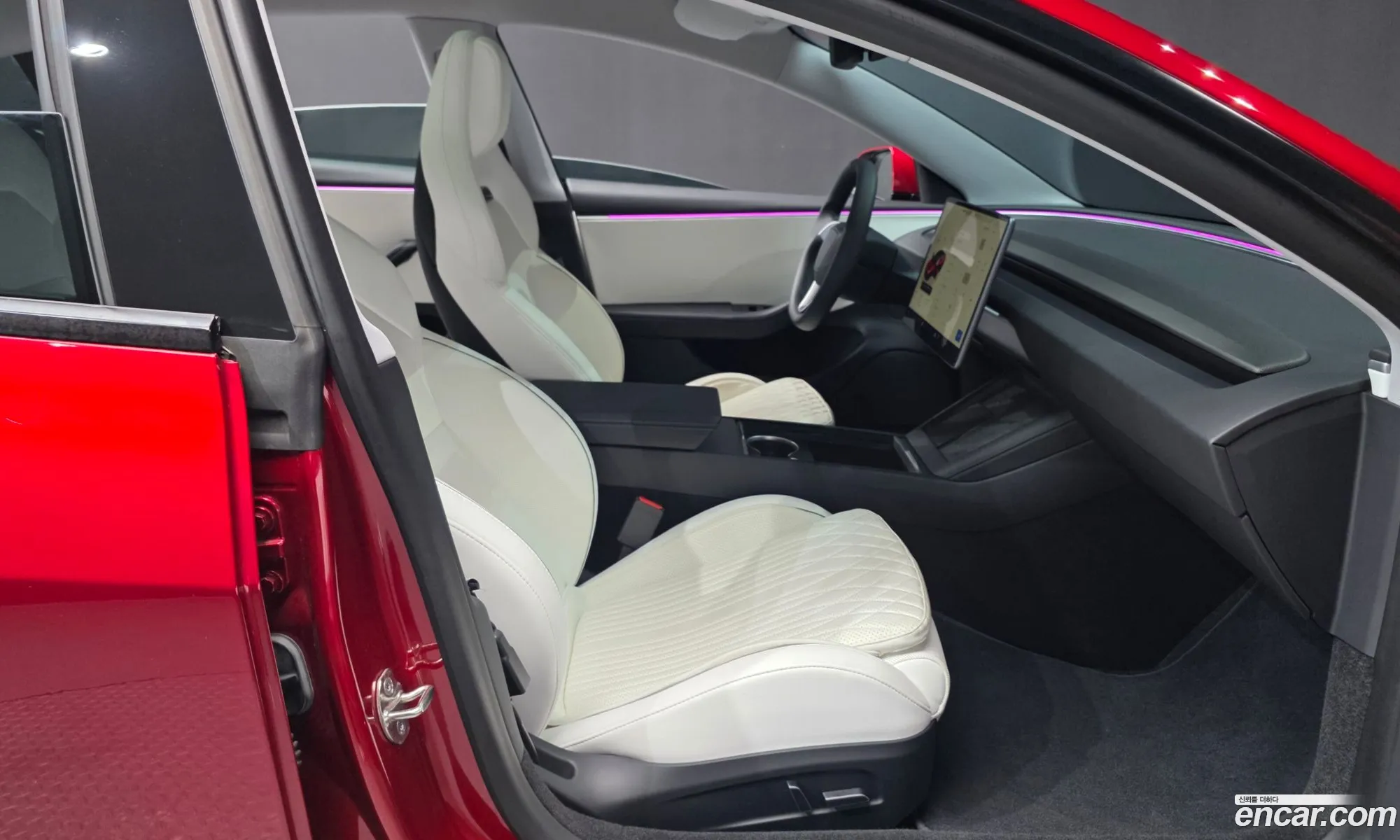 Tesla Model 3 2024 LRW3E7ET2RC192475 — 28
