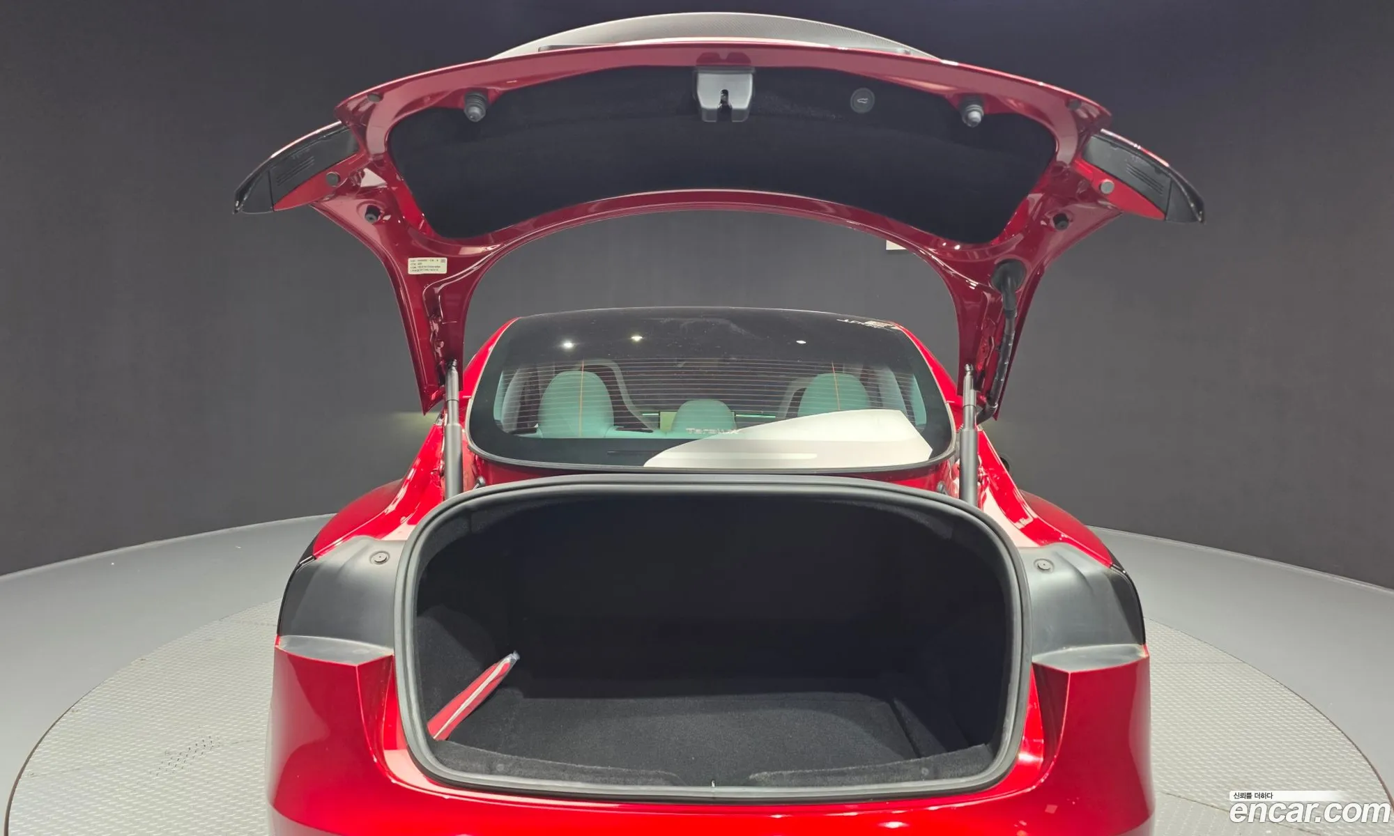 Tesla Model 3 2024 LRW3E7ET2RC192475 — 24