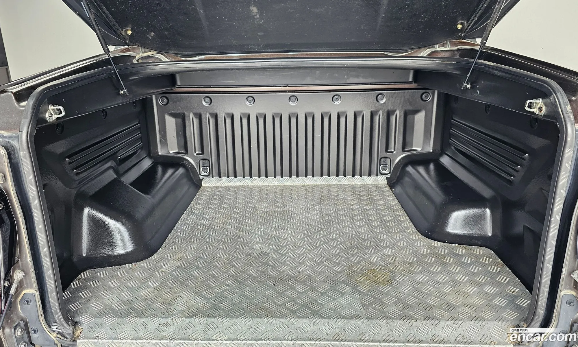 KG Mobility (SsangYong) Rexton Sports 2019 — 24