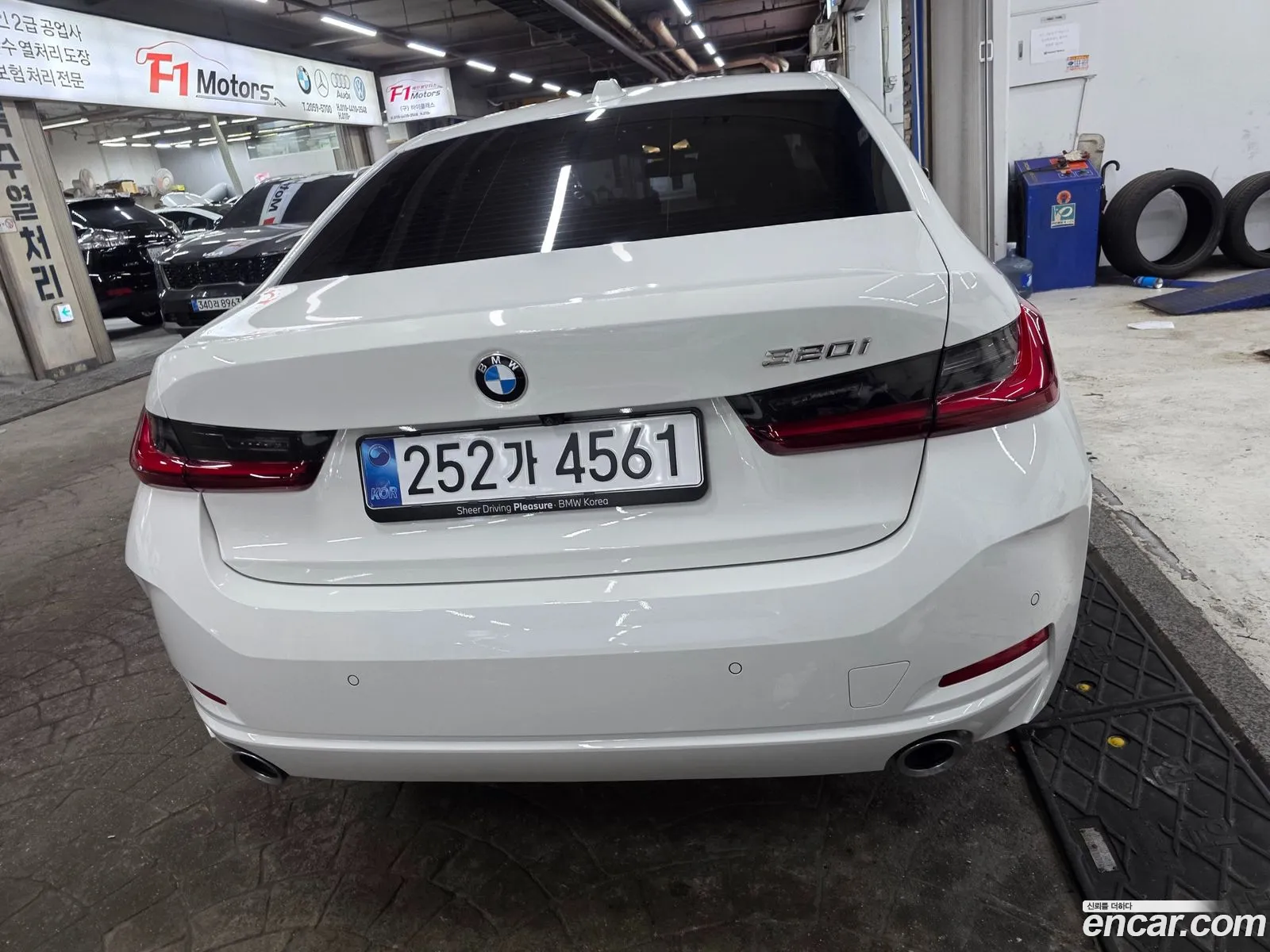 BMW 3 Series 2025 — 7