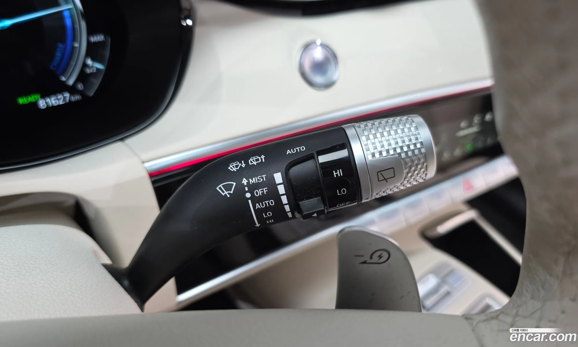 Genesis Electrified GV70 2022 — 9