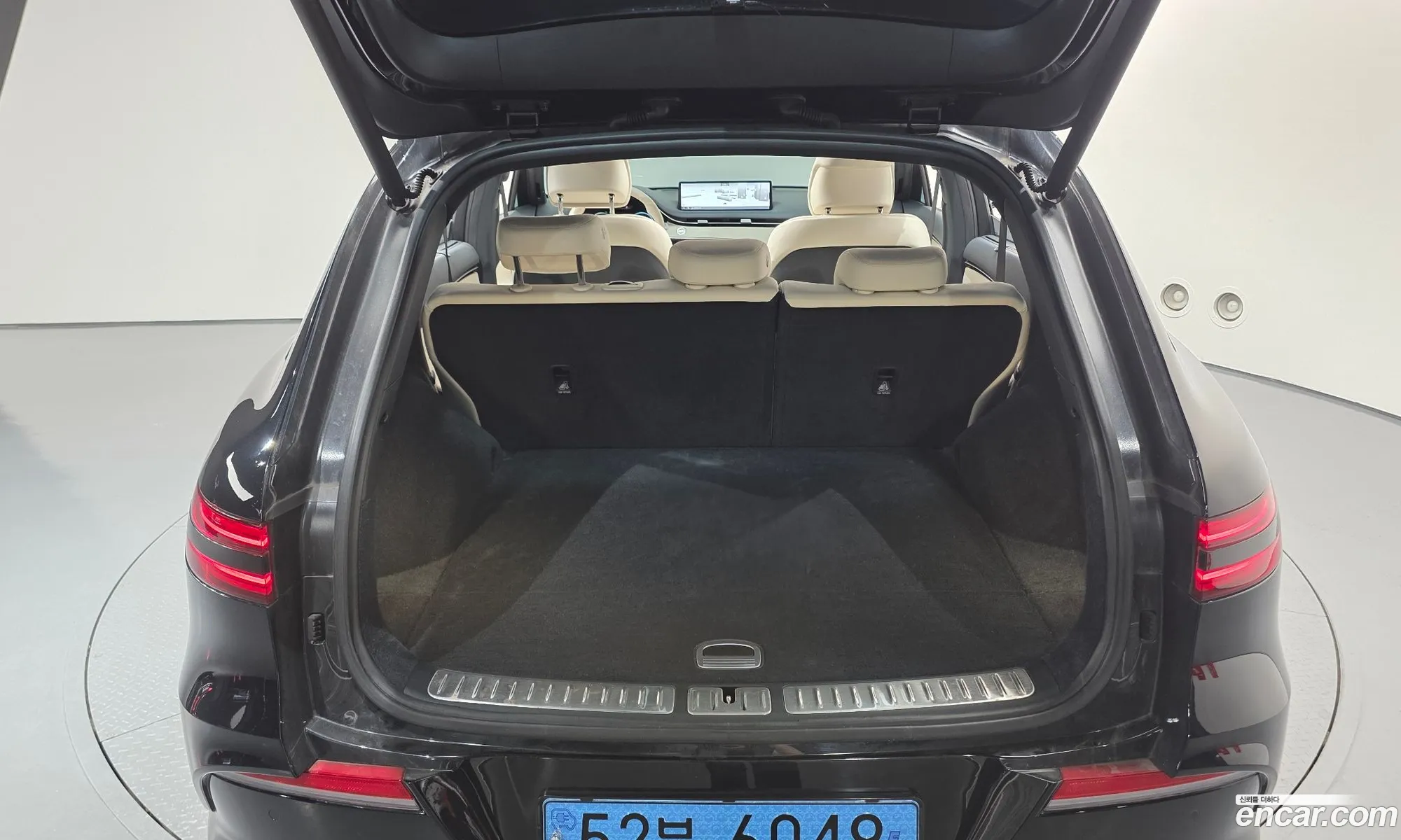 Genesis Electrified GV70 2022 — 22