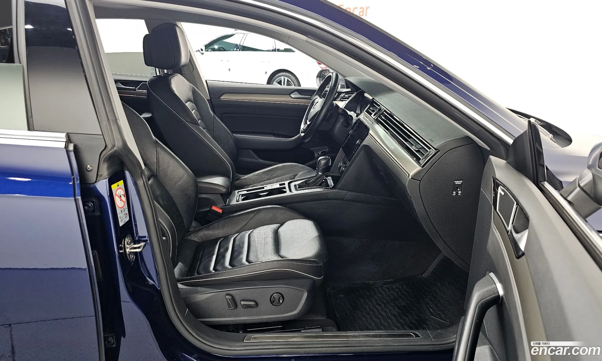 Volkswagen Arteon 2019 — 18