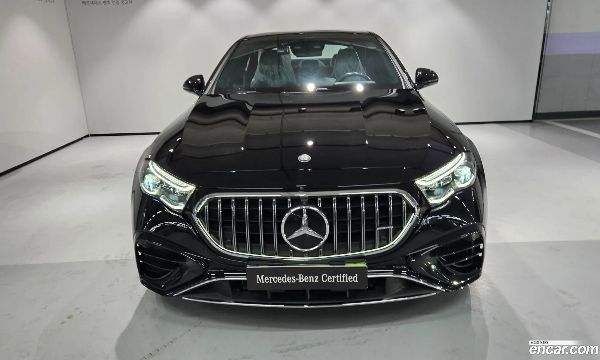Mercedes-Benz E-Class W214 2025 — 5