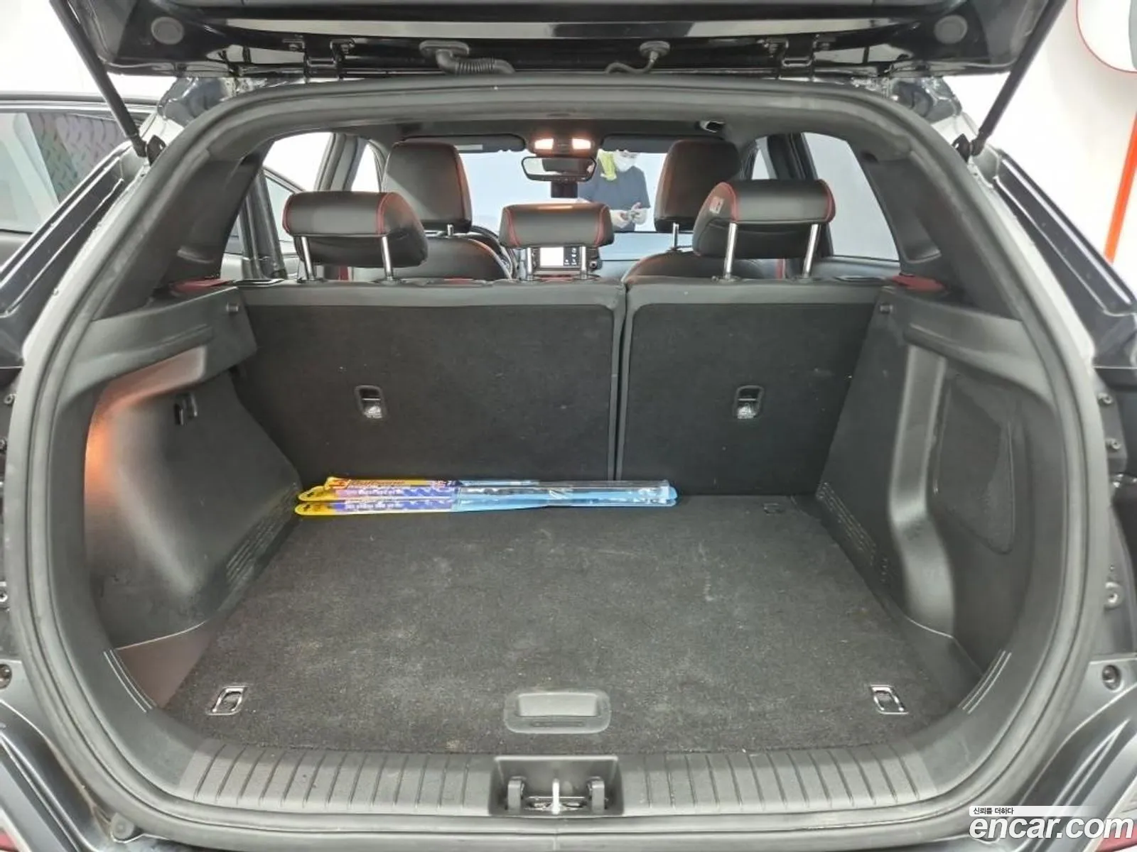 Hyundai Kona 2017 — 13